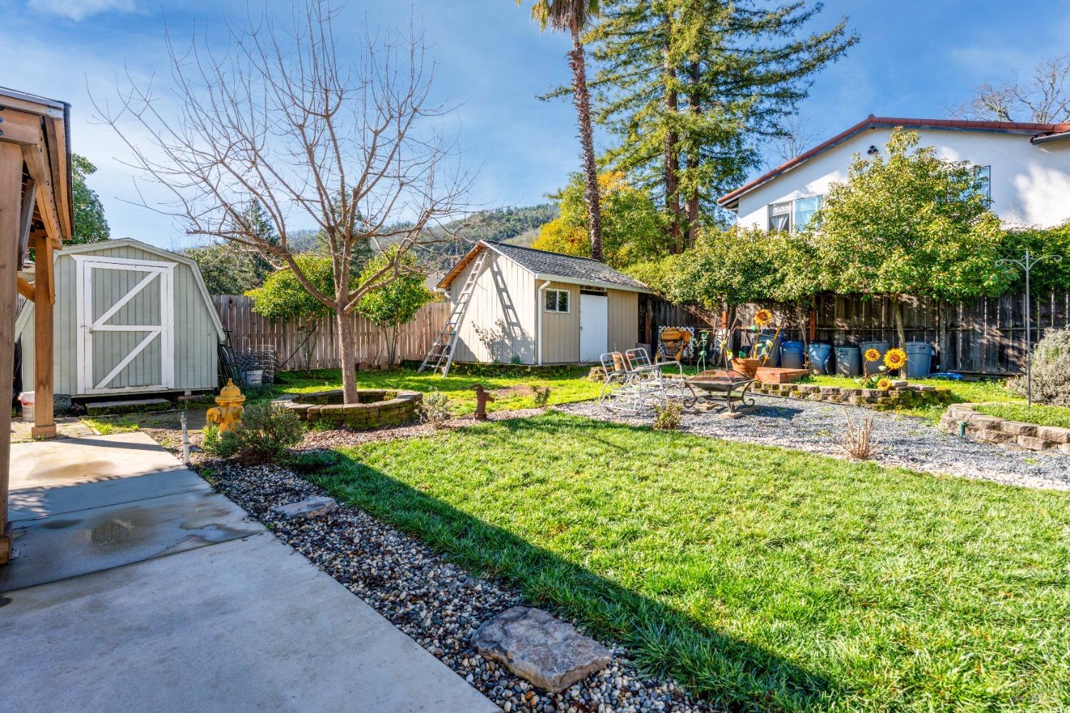 Detail Gallery Image 27 of 30 For 1344 Laurel Ave, Ukiah,  CA 95482 - 3 Beds | 2/1 Baths