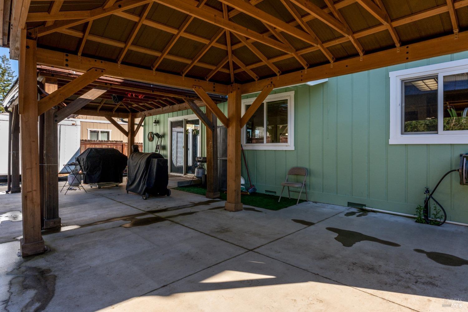 Detail Gallery Image 26 of 30 For 1344 Laurel Ave, Ukiah,  CA 95482 - 3 Beds | 2/1 Baths