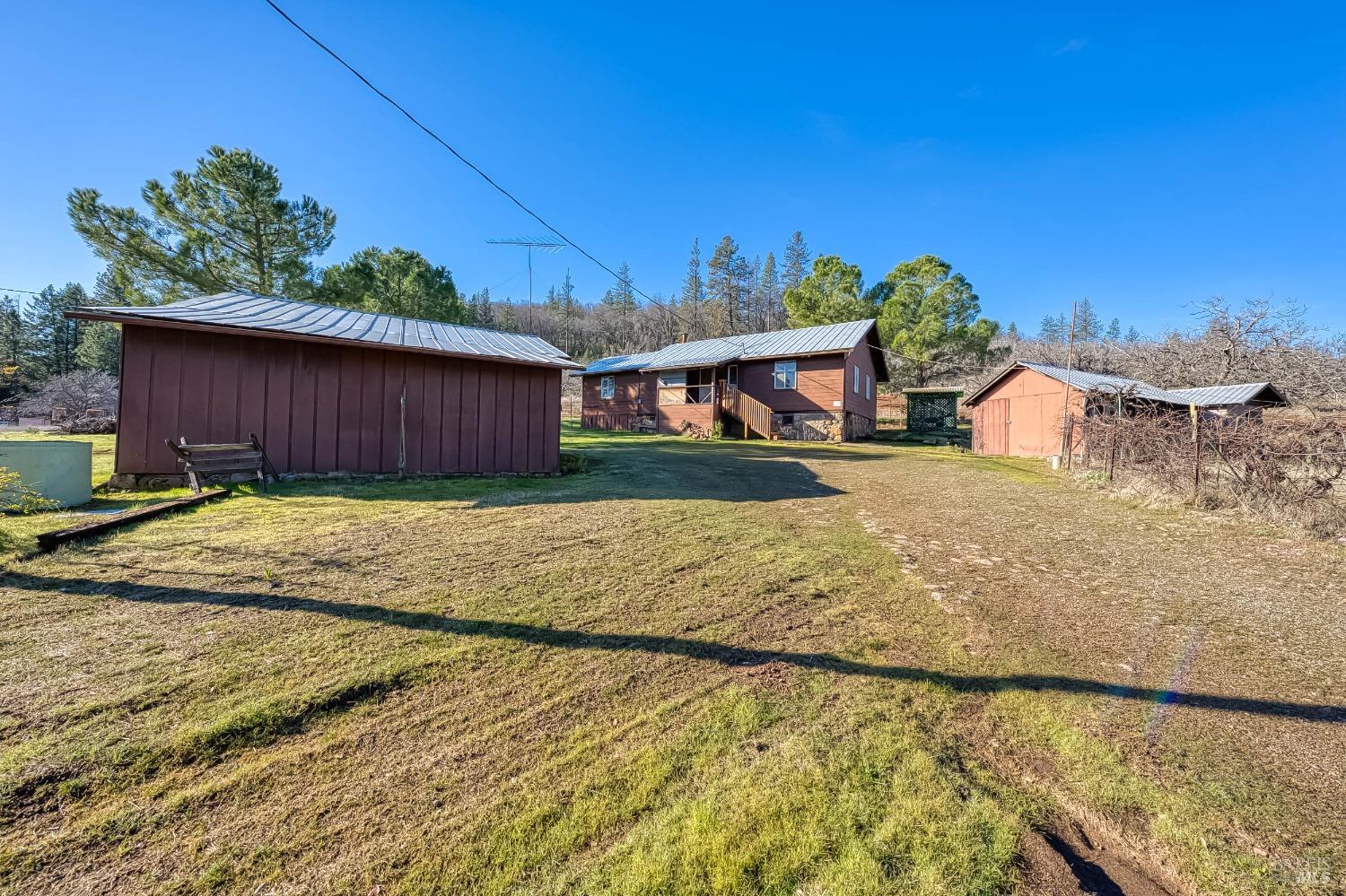 Detail Gallery Image 5 of 52 For 11415 Seigler Springs North Rd, Middletown,  CA 95461 - 3 Beds | 1/1 Baths