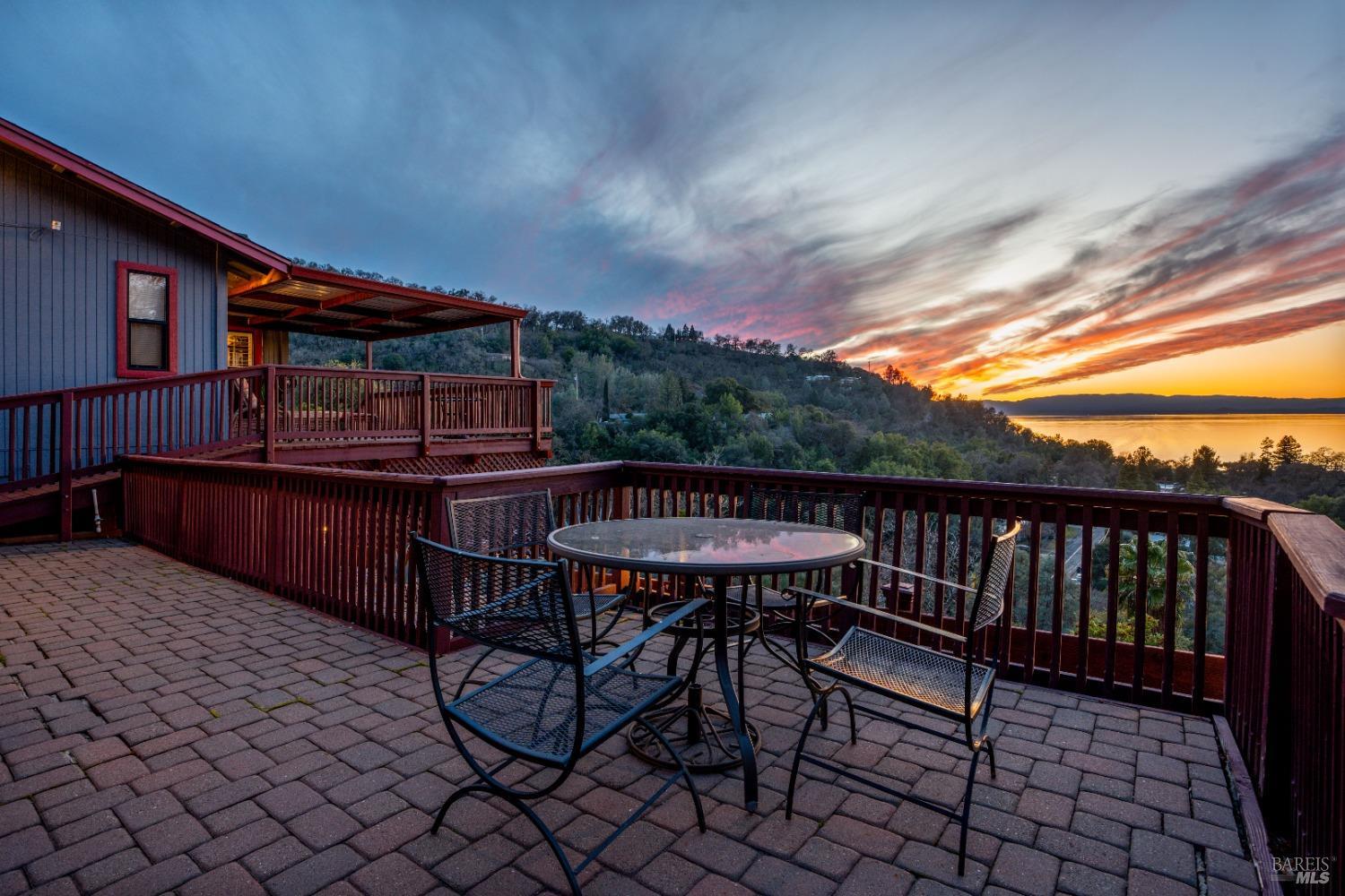 Detail Gallery Image 14 of 80 For 7047 Panoramic Dr, Lucerne,  CA 95458 - 3 Beds | 2 Baths