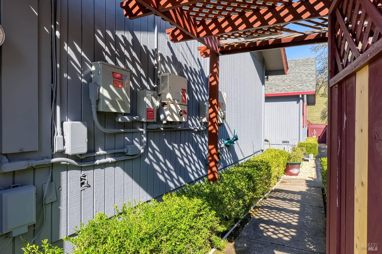 Detail Gallery Image 33 of 80 For 7047 Panoramic Dr, Lucerne,  CA 95458 - 3 Beds | 2 Baths