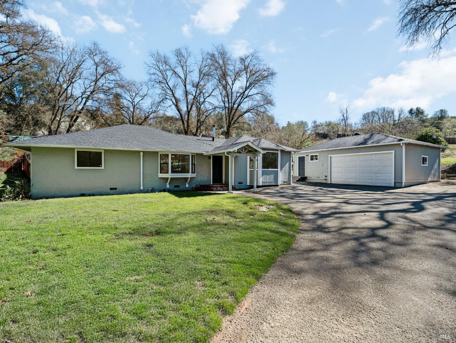 Detail Gallery Image 1 of 37 For 1775 Road B Unkn, Redwood Valley,  CA 95470 - 3 Beds | 2 Baths