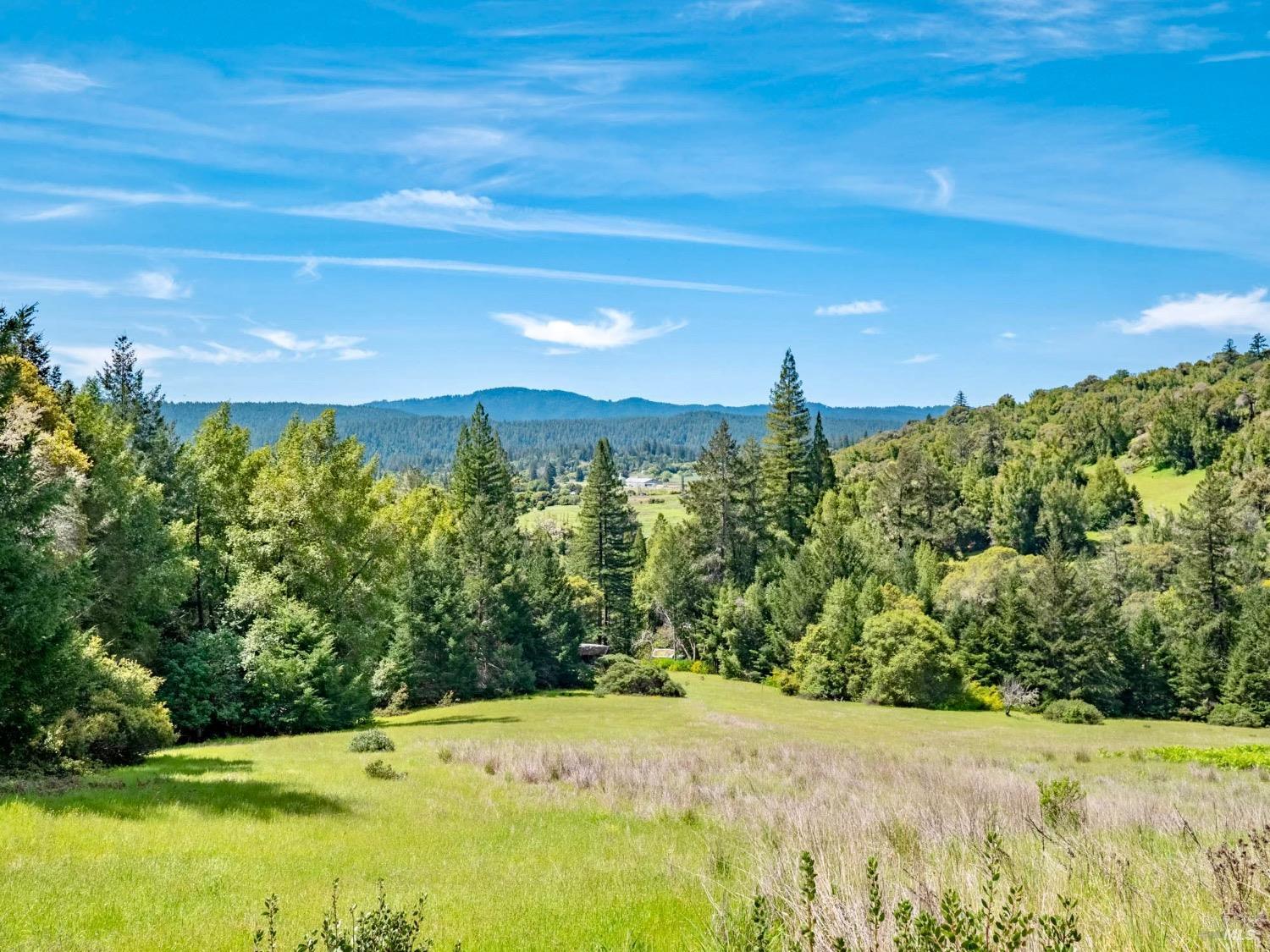 Detail Gallery Image 37 of 43 For 17555 Indian Creek Rd, Philo,  CA 95466 - 2 Beds | 2 Baths