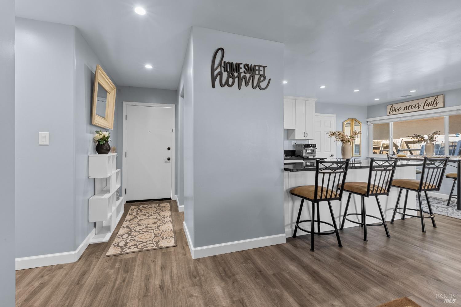Begonia Boulevard, Fairfield, California image 3