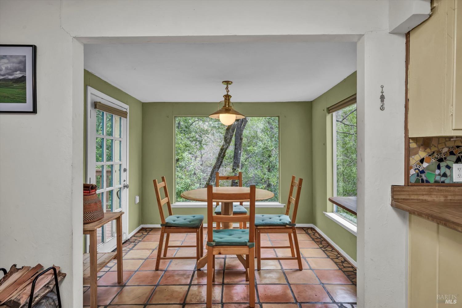Detail Gallery Image 13 of 27 For 14031 Ettawa Springs Rd, Middletown,  CA 95461 - 3 Beds | 1 Baths