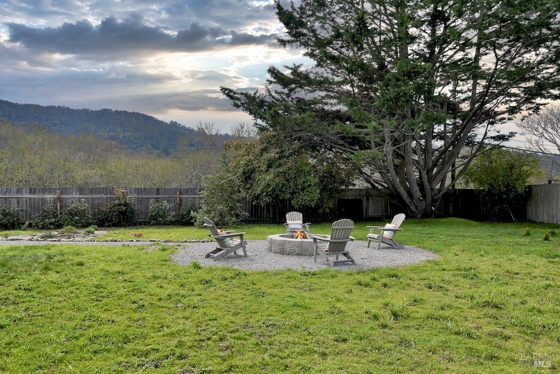 Detail Gallery Image 30 of 32 For 10950 Highway 1 Unkn, Point Reyes Station,  CA 94956 - 3 Beds | 2 Baths