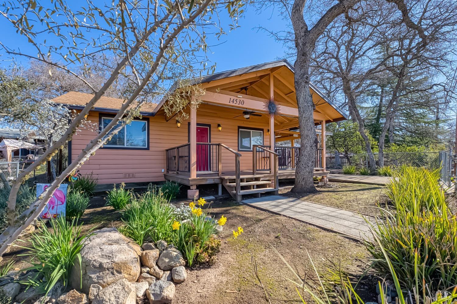 Detail Gallery Image 1 of 1 For 14530 Robinson Ave, Clearlake,  CA 95422 - 2 Beds | 1 Baths
