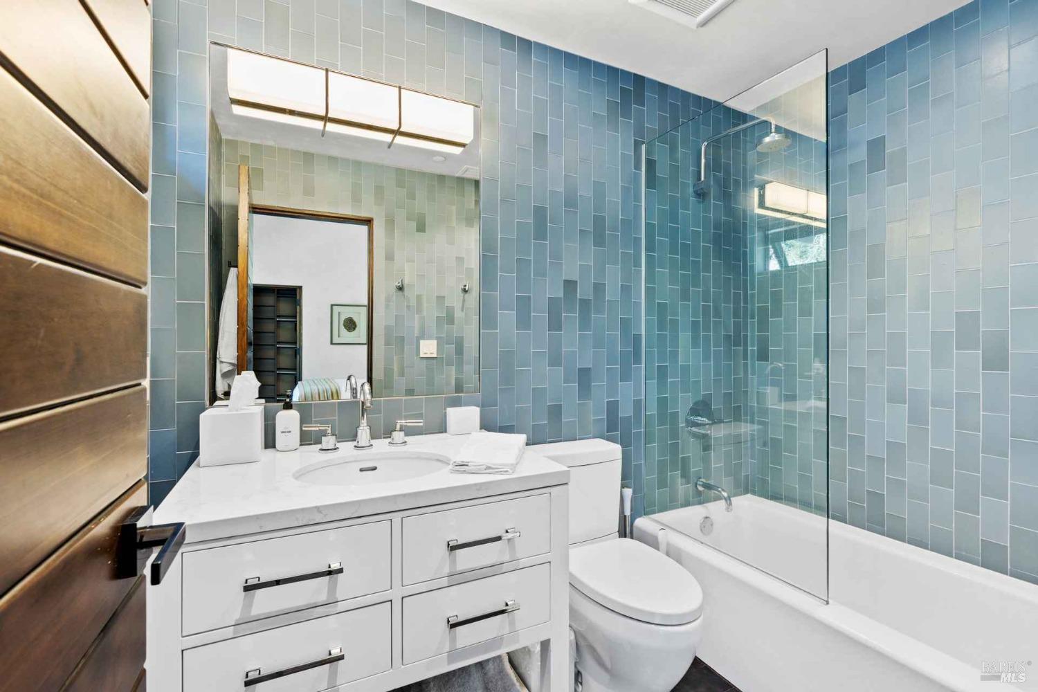 Detail Gallery Image 18 of 35 For 2610 Atlas Peak Rd #2,  Napa,  CA 94558 - 4 Beds | 4 Baths