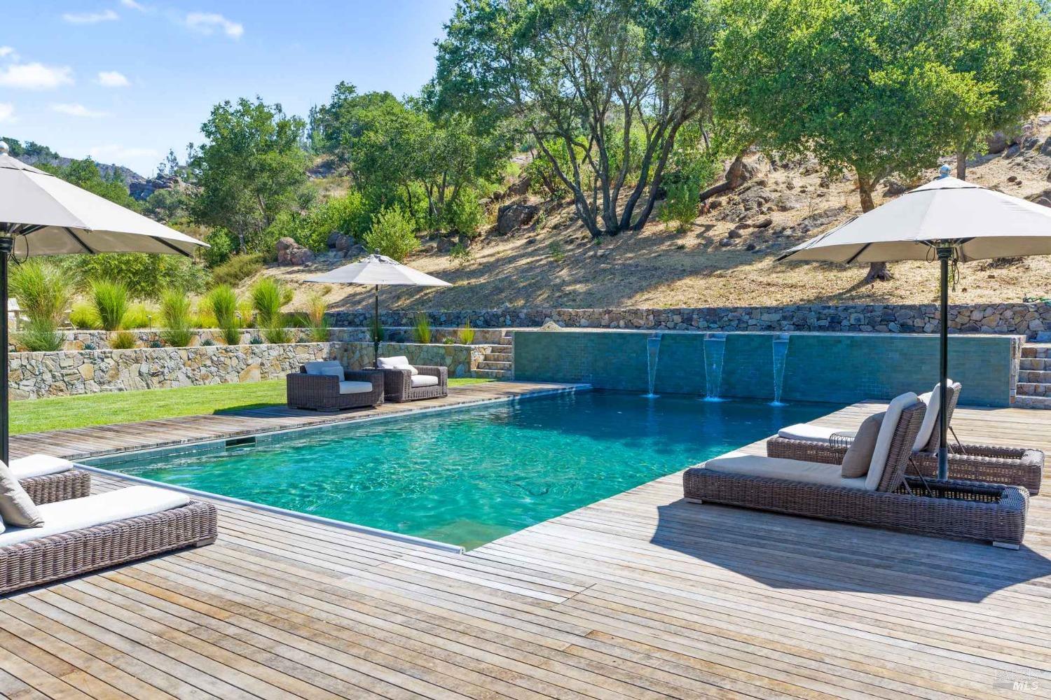 Detail Gallery Image 5 of 35 For 2610 Atlas Peak Rd #2,  Napa,  CA 94558 - 4 Beds | 4 Baths