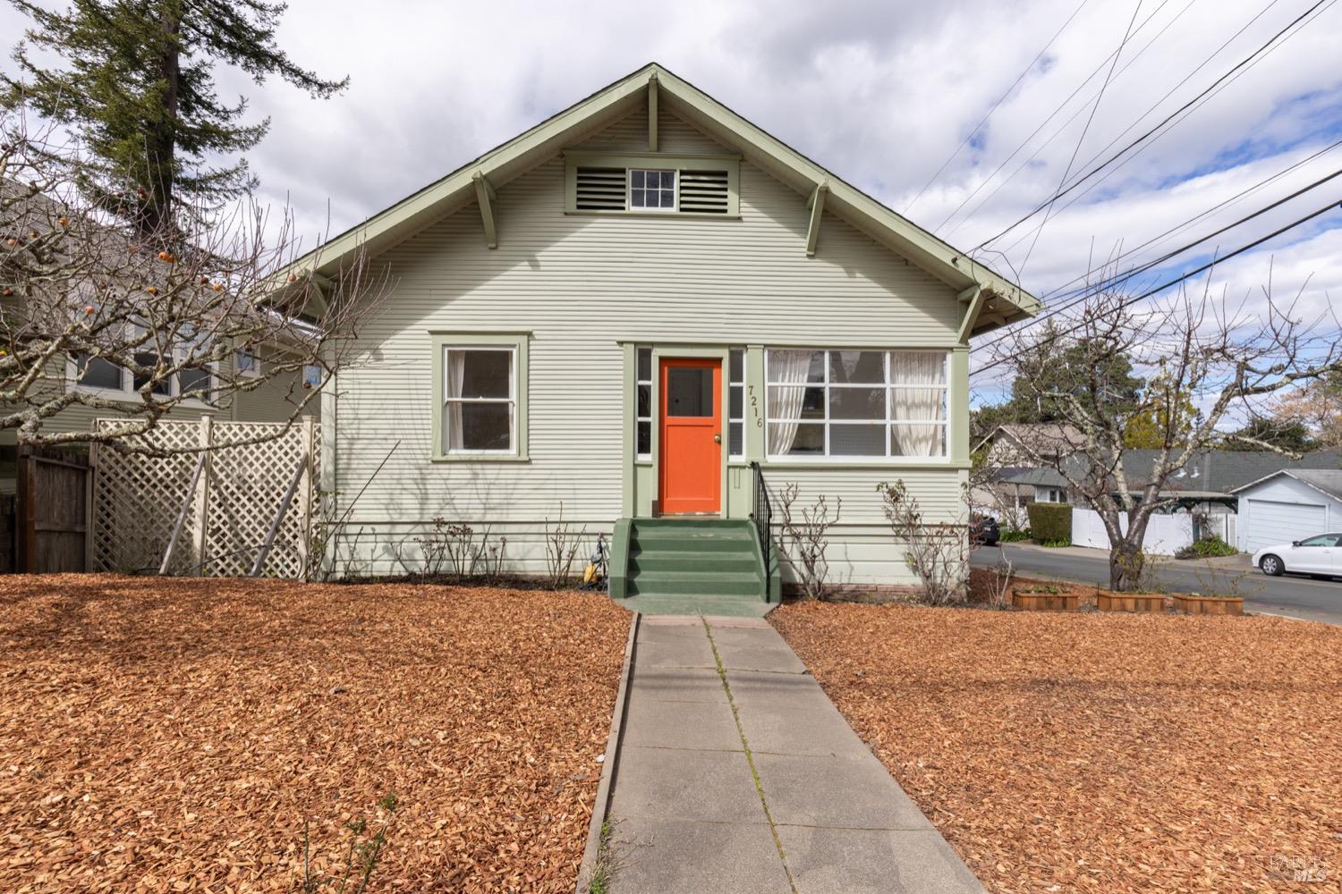 Built in 1915, this charming, vintage home is only two blocks from downtown Sebastopol. Boasting three bedrooms, one bathroom, and 1,314 square feet, the home's high ceilings add to its spacious feel. Brand-new laminate floors in the living room and kitchen offer a crisp, clean look upon entry. Abundant windows let in plenty of natural light, highlighting the home's craftsmanship and the character of a bygone era. Outside, gardens and fruit trees await your care and attention, and there is a single-car garage. Enjoy an easy stroll to restaurants, the Barlow, and everything downtown Sebastopol has to offer.