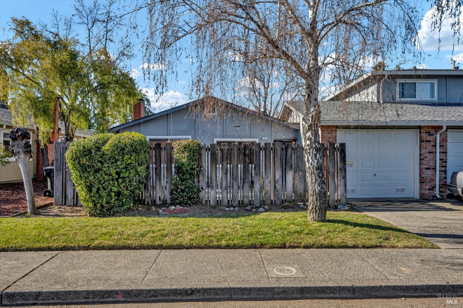 Detail Gallery Image 1 of 1 For 1731 Montana Vista St, Lakeport,  CA 95453 - 2 Beds | 2 Baths