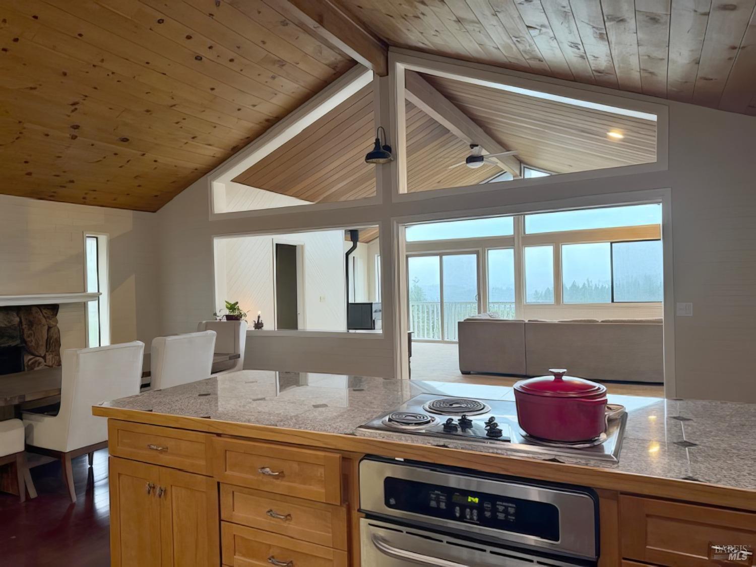Detail Gallery Image 9 of 33 For 27620 Poppy Dr, Willits,  CA 95490 - 3 Beds | 2 Baths