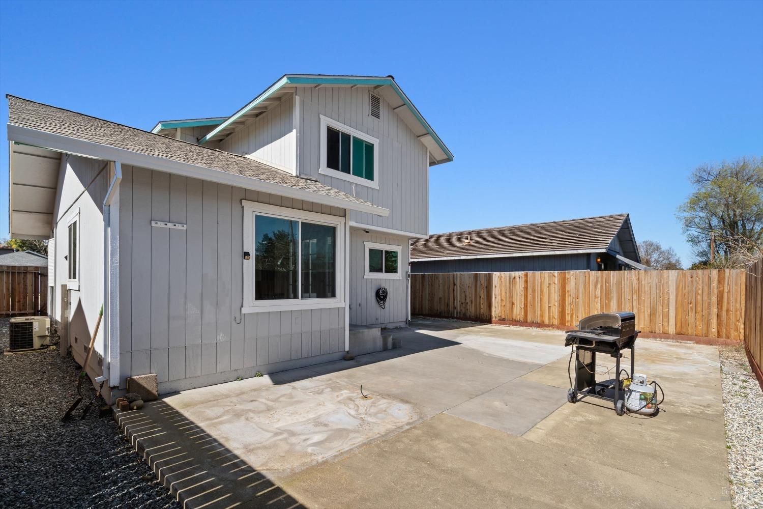 Detail Gallery Image 23 of 24 For 1171 N Bush St, Ukiah,  CA 95482 - 4 Beds | 2/1 Baths