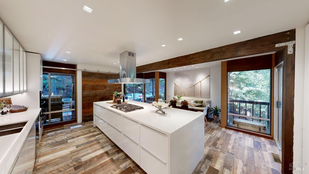 Detail Gallery Image 12 of 99 For 391 San Geronimo Valley Dr, San Geronimo,  CA 94963 - 3 Beds | 2/1 Baths