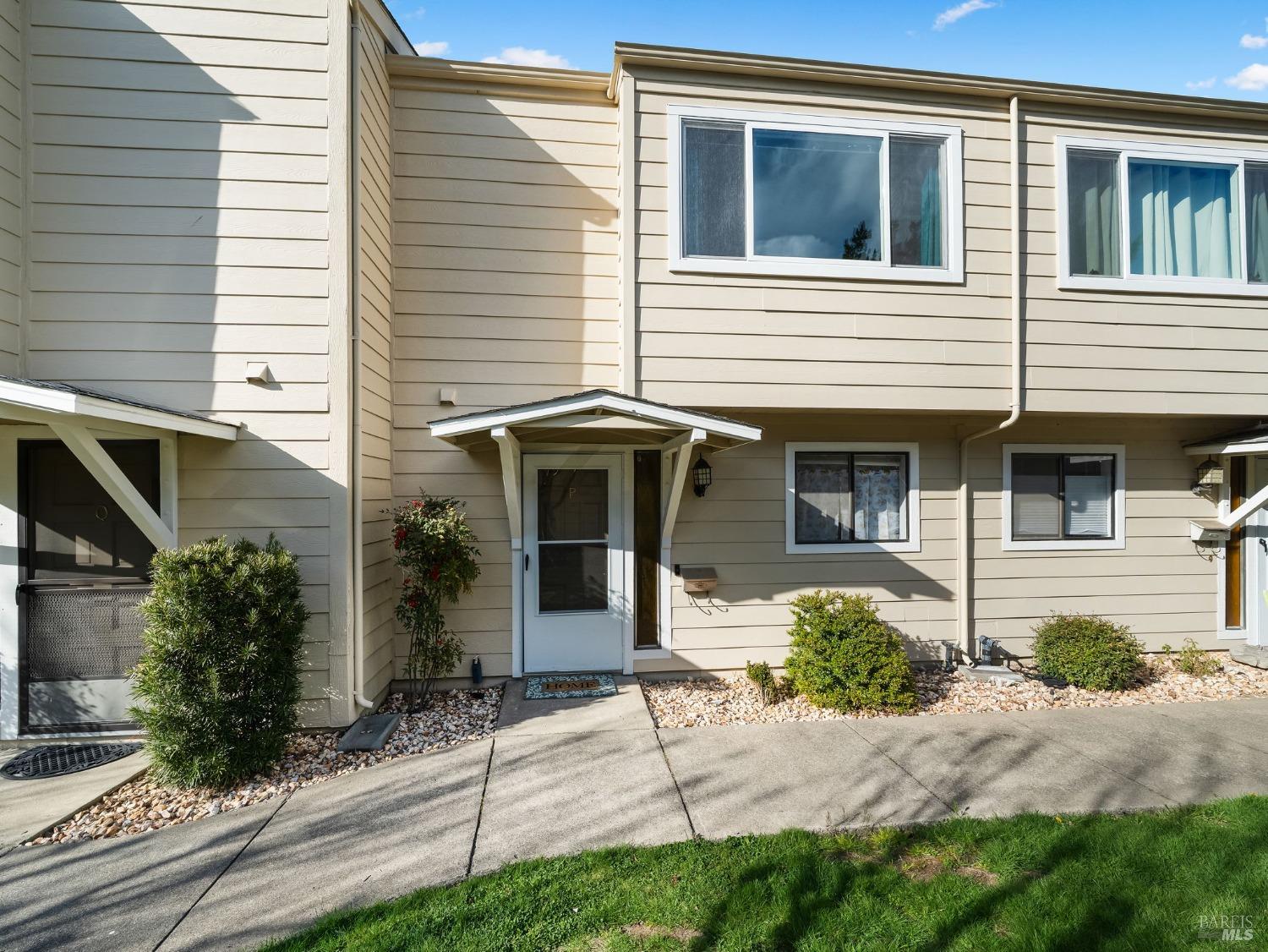 Detail Gallery Image 1 of 1 For 280 San Jacinta Dr #P,  Ukiah,  CA 95482 - 2 Beds | 1/1 Baths