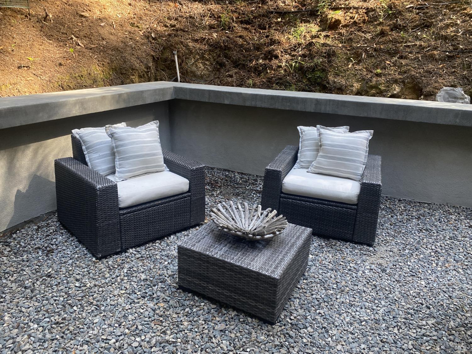 Detail Gallery Image 45 of 99 For 391 San Geronimo Valley Dr, San Geronimo,  CA 94963 - 3 Beds | 2/1 Baths