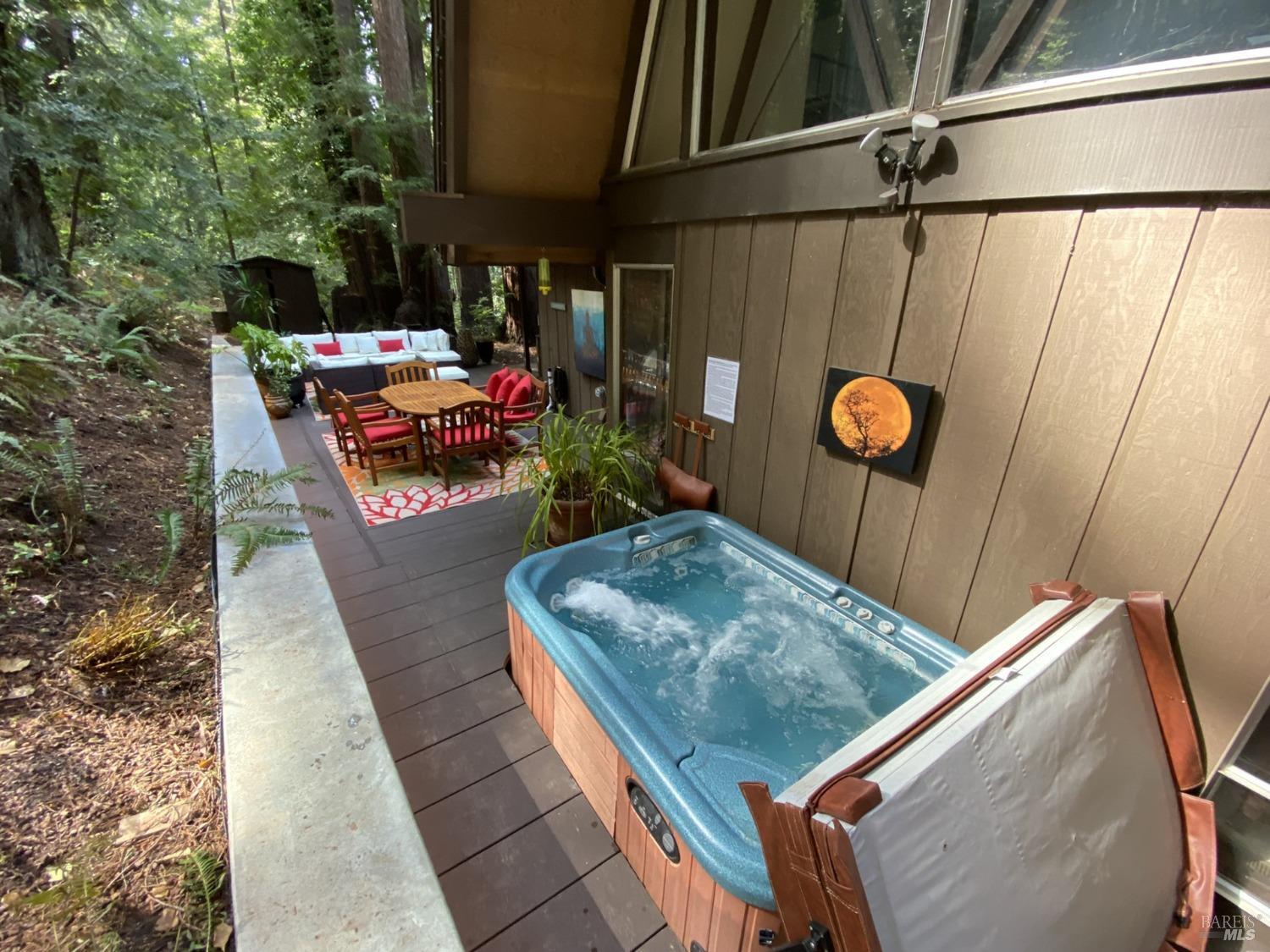 Detail Gallery Image 35 of 99 For 391 San Geronimo Valley Dr, San Geronimo,  CA 94963 - 3 Beds | 2/1 Baths