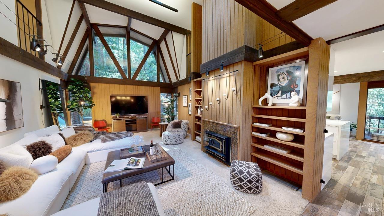Detail Gallery Image 4 of 99 For 391 San Geronimo Valley Dr, San Geronimo,  CA 94963 - 3 Beds | 2/1 Baths