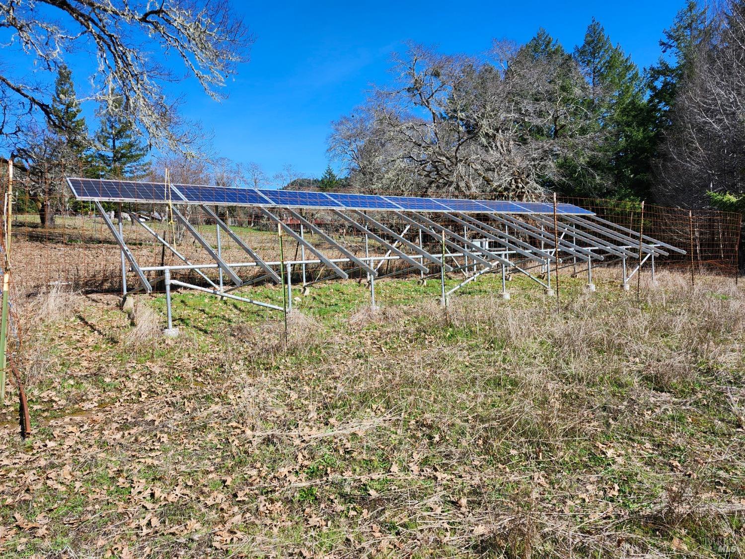 Detail Gallery Image 28 of 32 For 1075 Dutyville Rd, Garberville,  CA 95542 - 2 Beds | 2 Baths