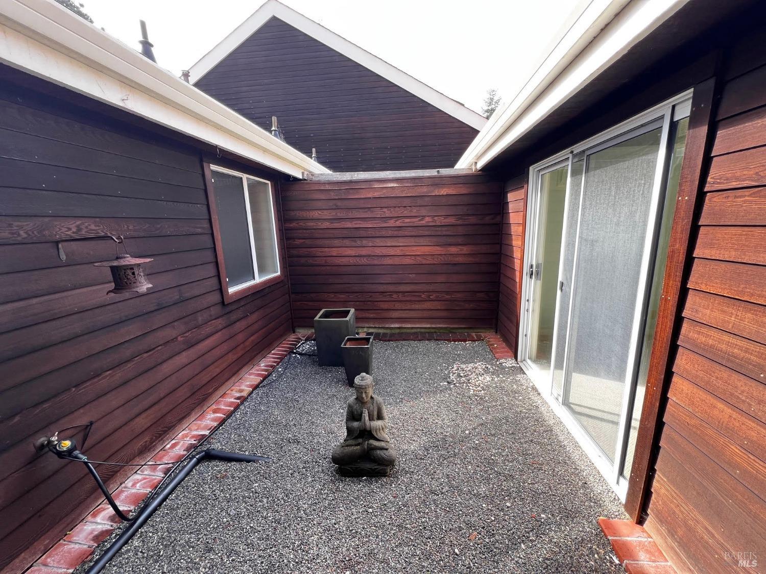 Detail Gallery Image 8 of 25 For 44807 Suntrap Meadow Cir, Mendocino,  CA 95460 - 2 Beds | 2 Baths