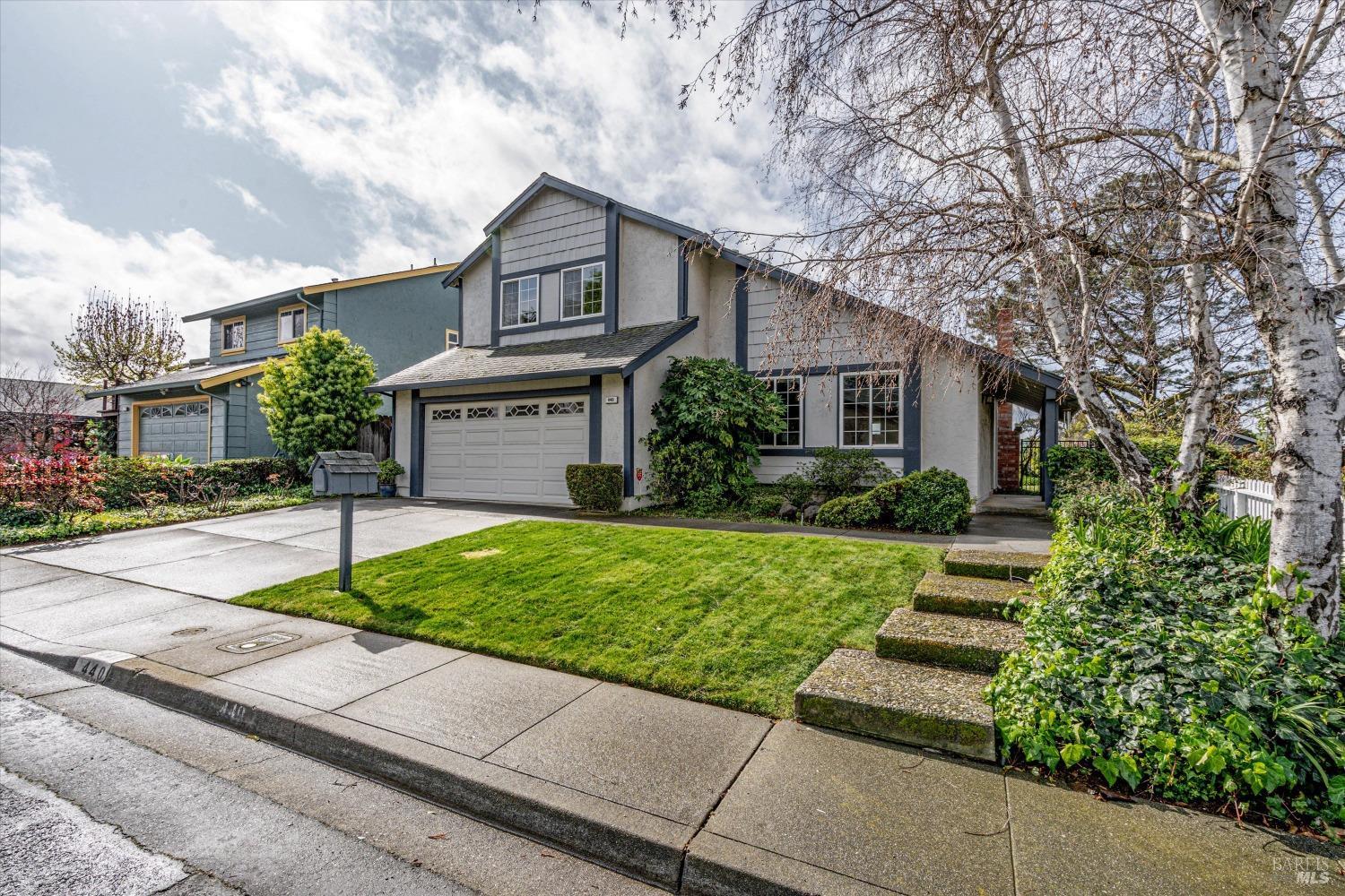 Detail Gallery Image 1 of 1 For 440 Raymond Dr, Benicia,  CA 94510 - 4 Beds | 3 Baths