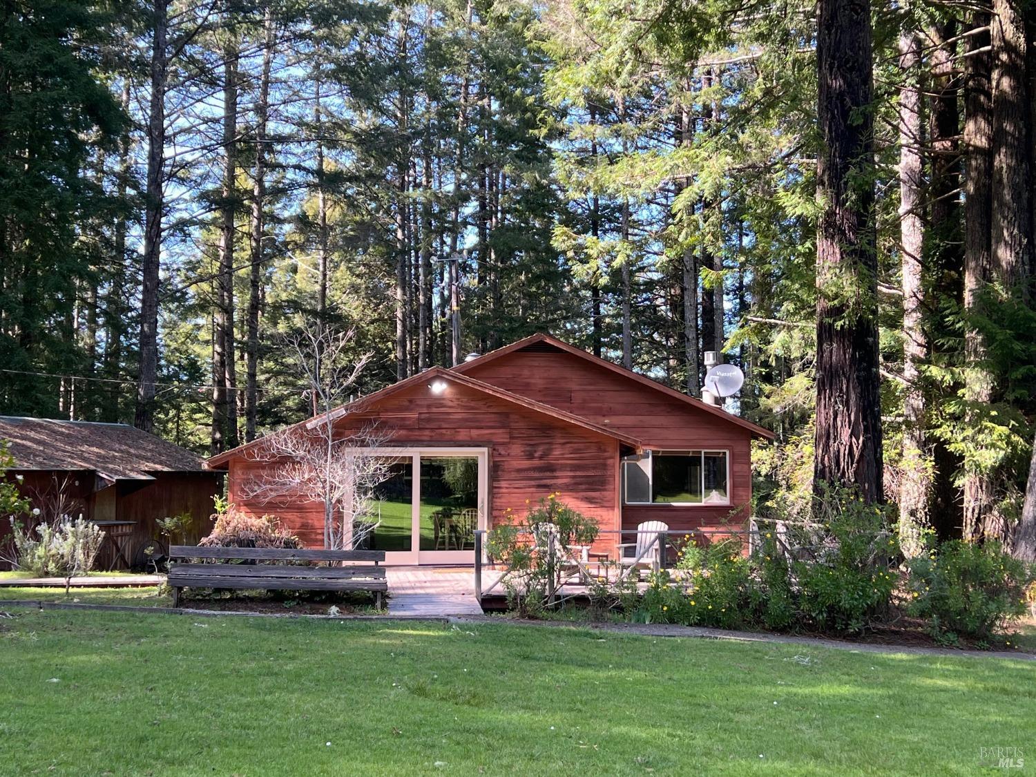 Detail Gallery Image 30 of 46 For 38881 Comptche Ukiah Rd, Mendocino,  CA 95460 - 4 Beds | 2 Baths