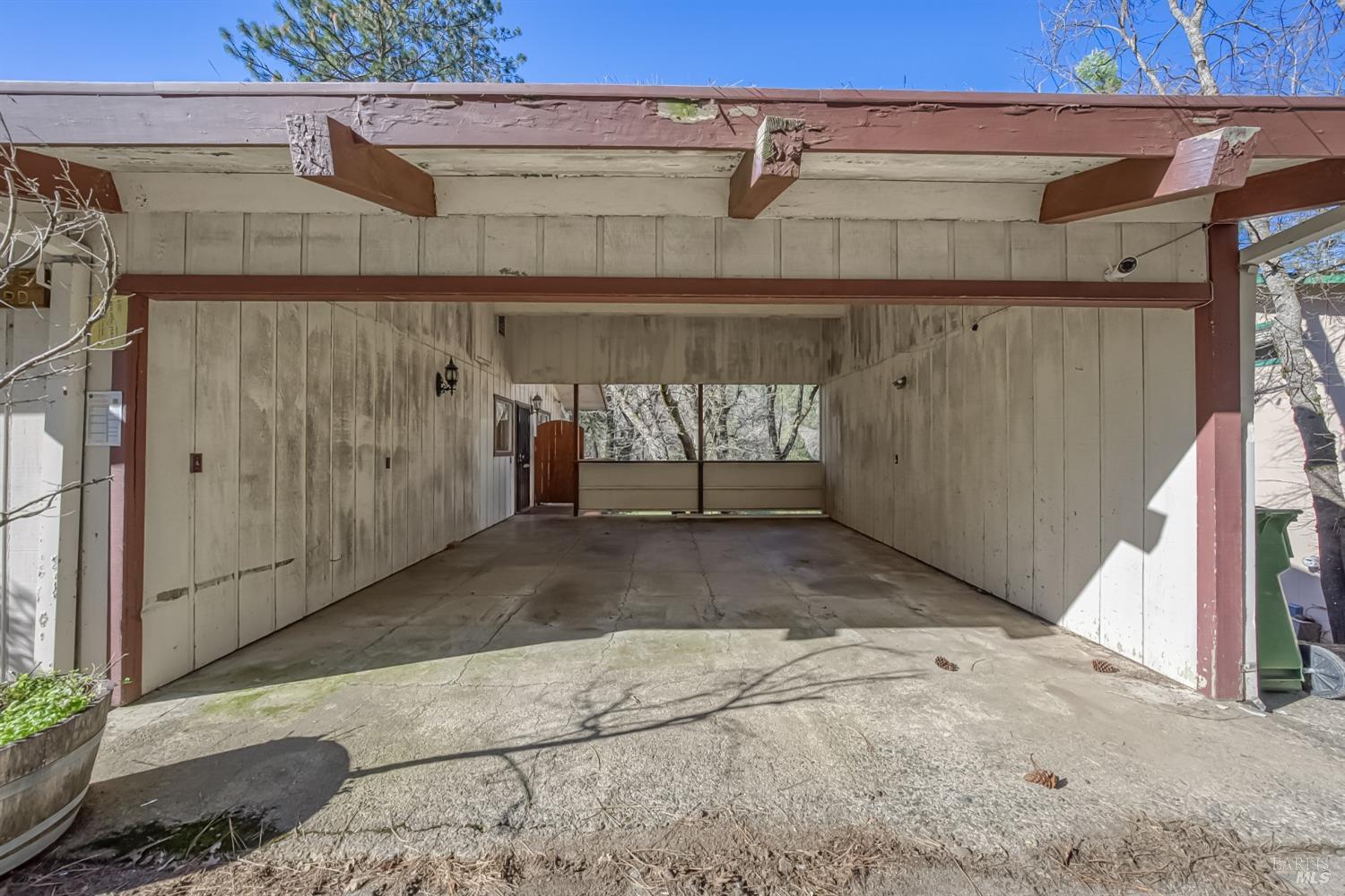 Detail Gallery Image 42 of 45 For 16345 Tee Rd, Cobb,  CA 95426 - 2 Beds | 2/1 Baths