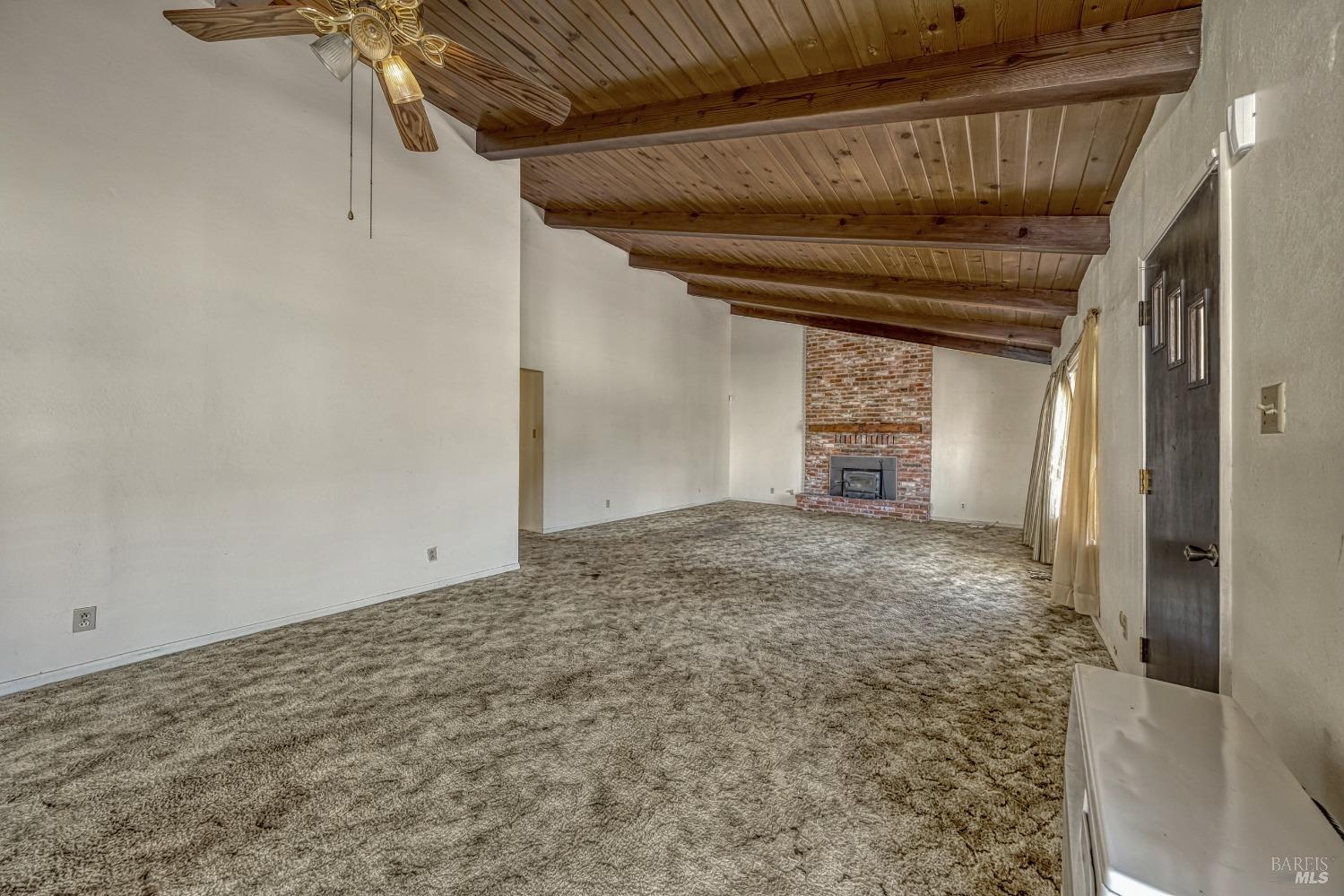 Detail Gallery Image 13 of 45 For 16345 Tee Rd, Cobb,  CA 95426 - 2 Beds | 2/1 Baths