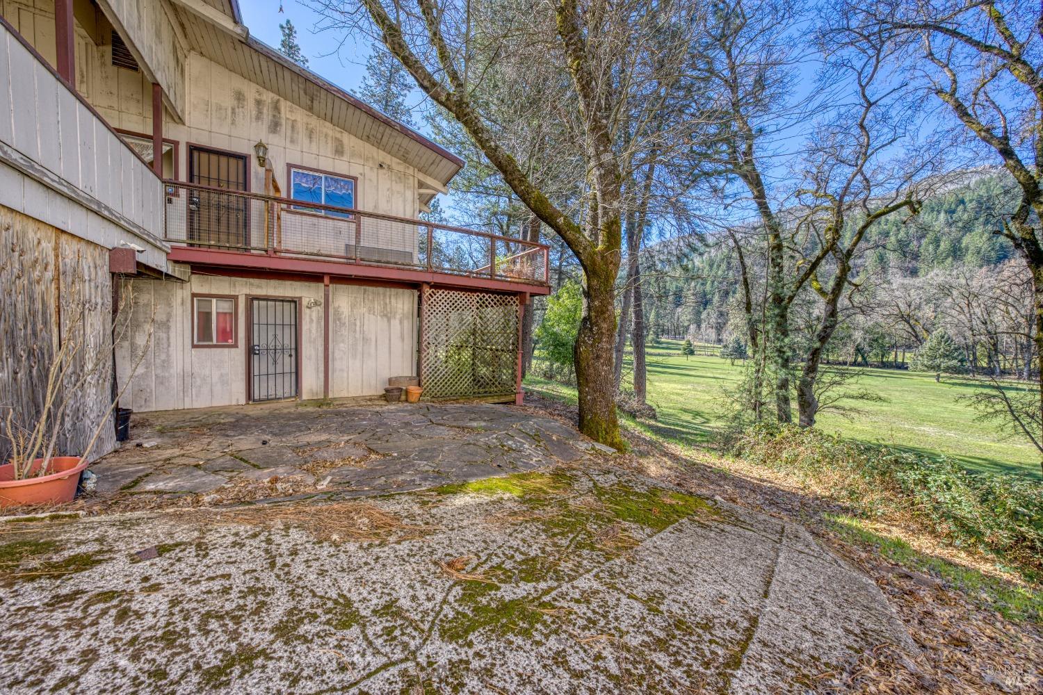 Detail Gallery Image 36 of 45 For 16345 Tee Rd, Cobb,  CA 95426 - 2 Beds | 2/1 Baths