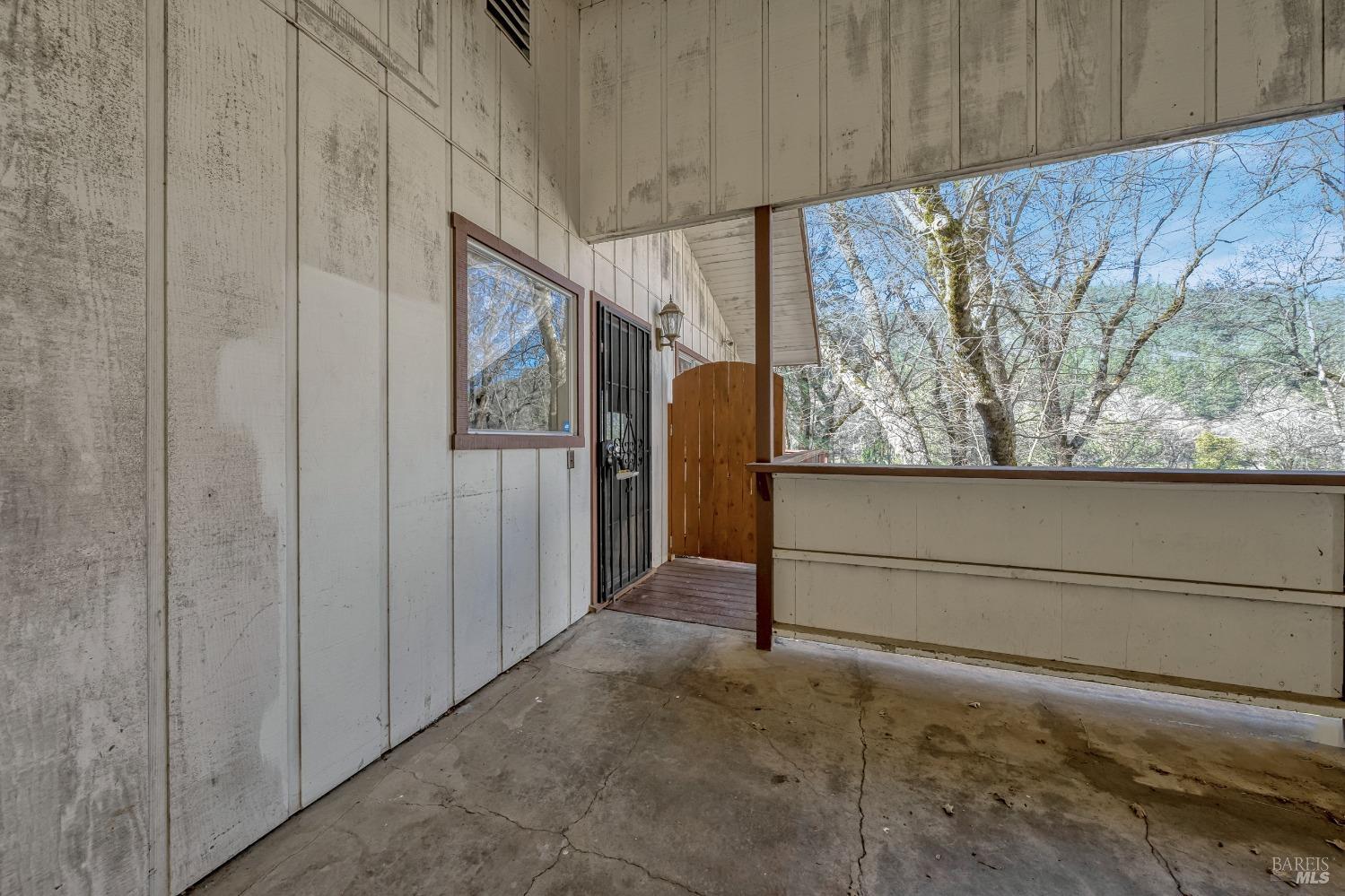 Detail Gallery Image 41 of 45 For 16345 Tee Rd, Cobb,  CA 95426 - 2 Beds | 2/1 Baths