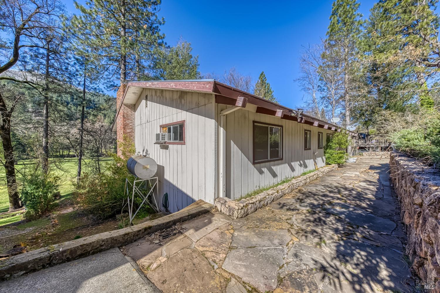 Detail Gallery Image 35 of 45 For 16345 Tee Rd, Cobb,  CA 95426 - 2 Beds | 2/1 Baths
