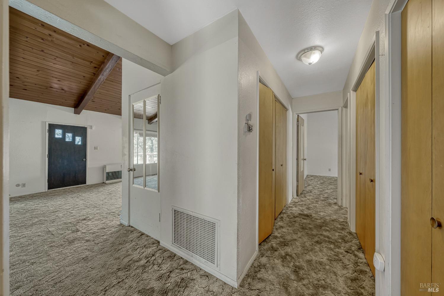 Detail Gallery Image 16 of 45 For 16345 Tee Rd, Cobb,  CA 95426 - 2 Beds | 2/1 Baths