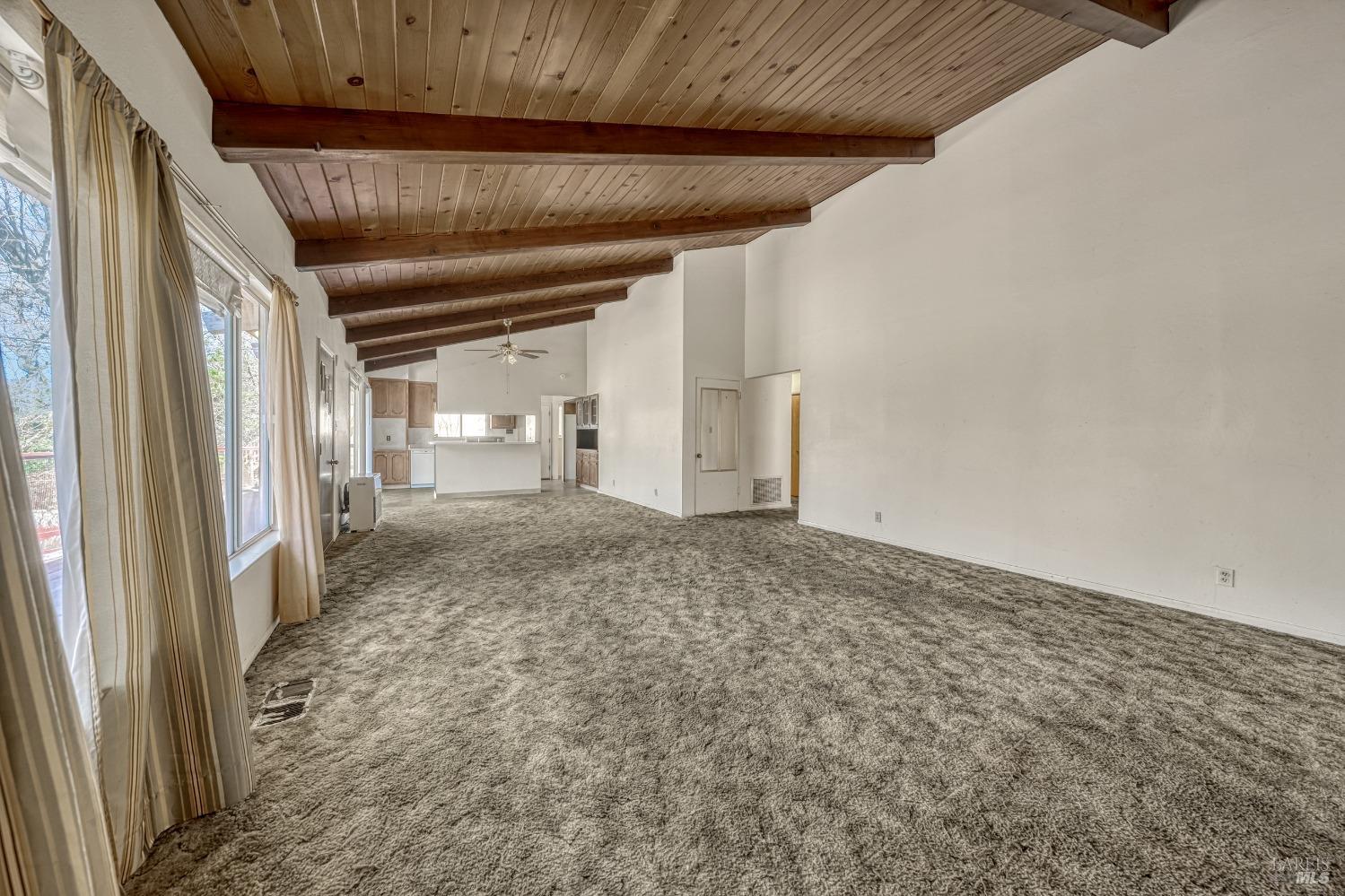 Detail Gallery Image 14 of 45 For 16345 Tee Rd, Cobb,  CA 95426 - 2 Beds | 2/1 Baths