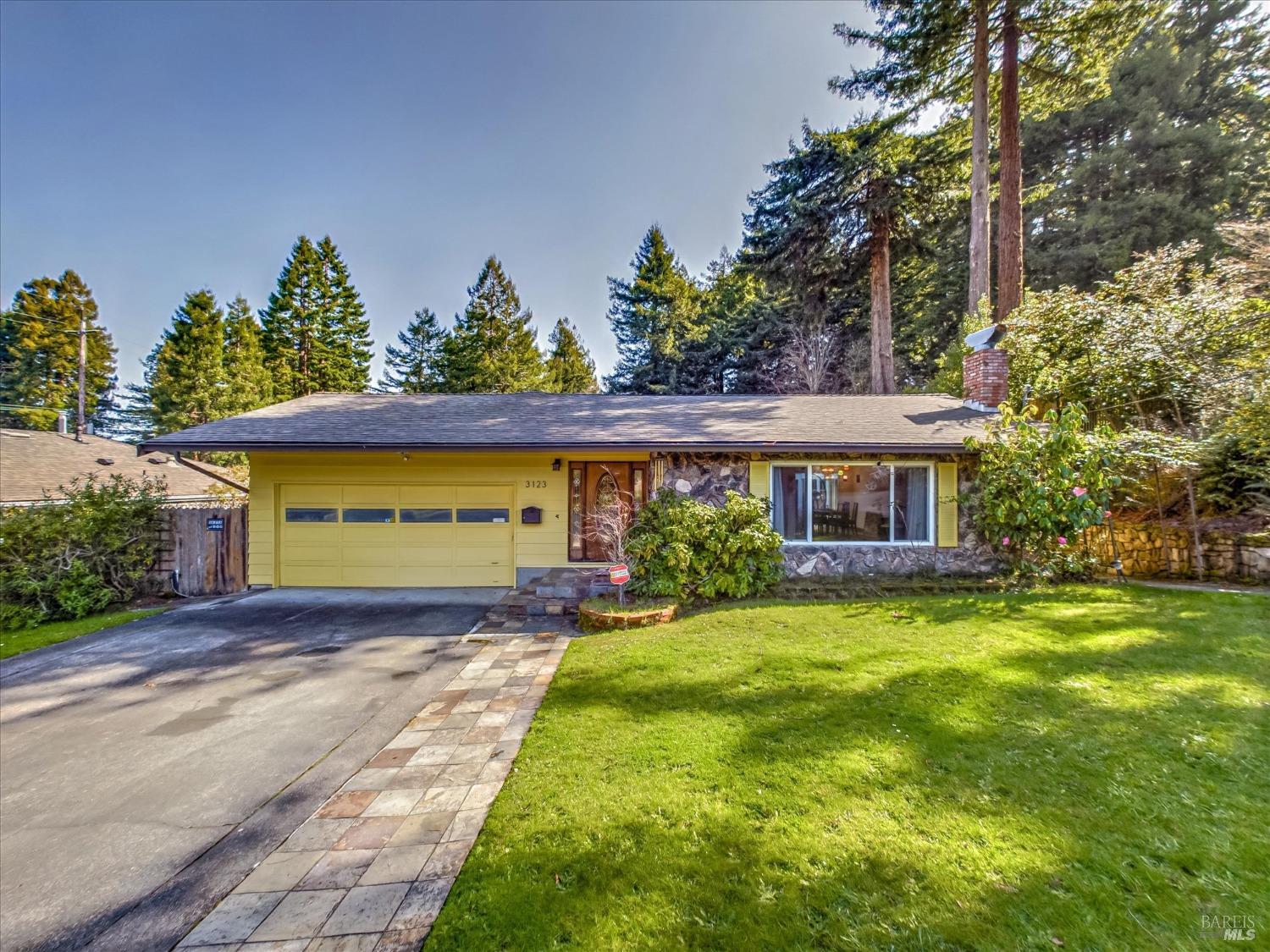 Detail Gallery Image 26 of 27 For 3123 W St, Eureka,  CA 95503 - 3 Beds | 2 Baths