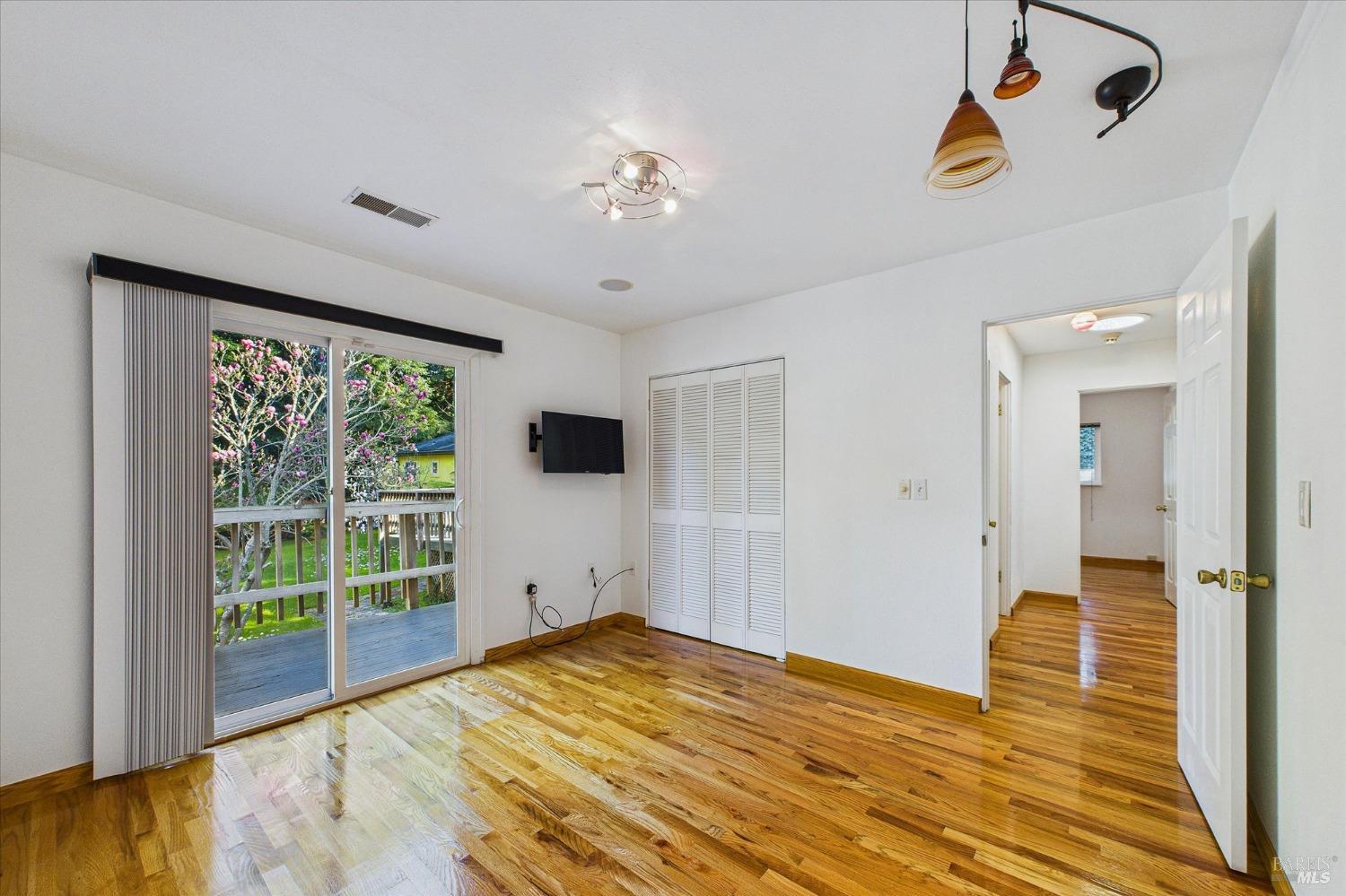 Detail Gallery Image 14 of 27 For 3123 W St, Eureka,  CA 95503 - 3 Beds | 2 Baths