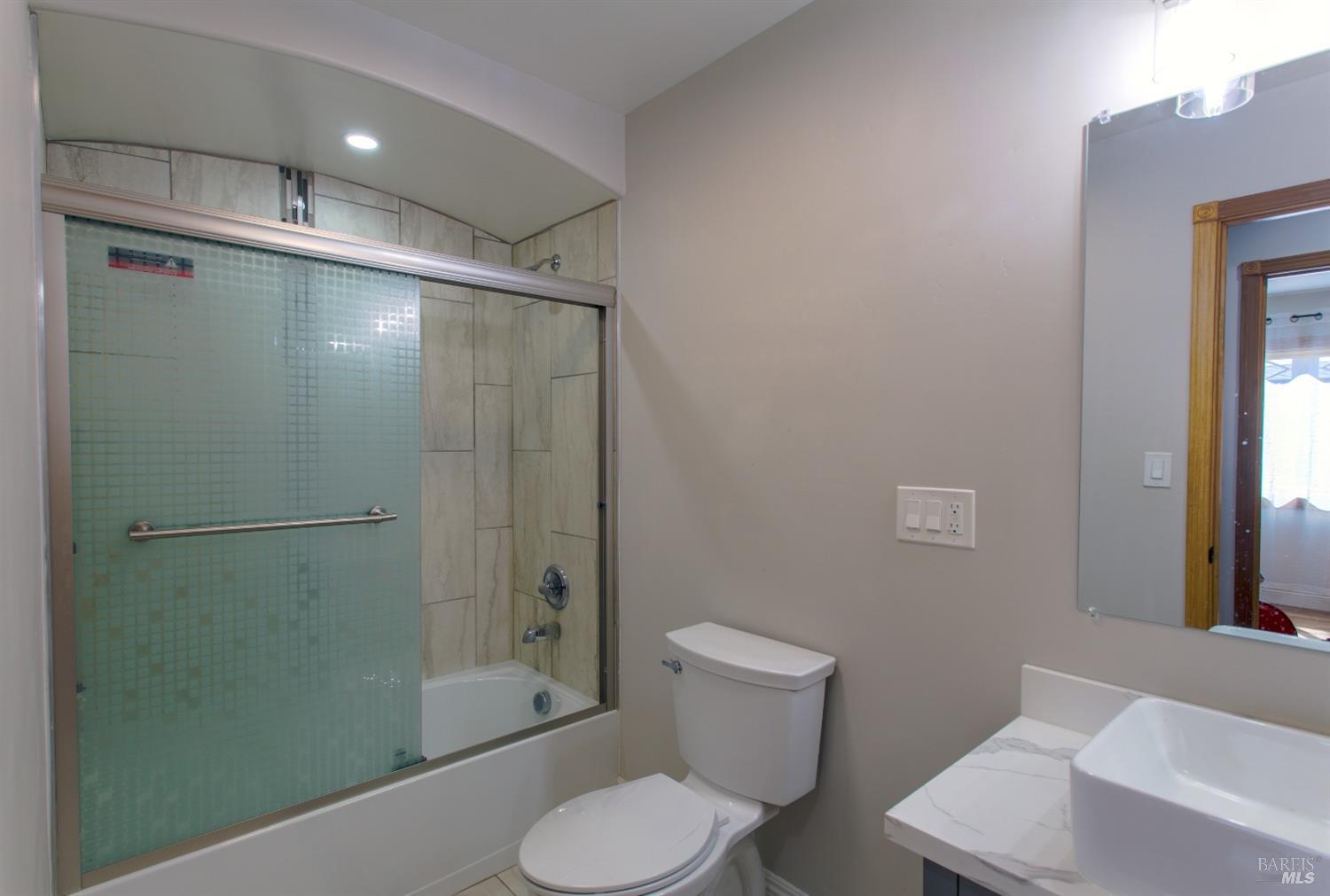 Detail Gallery Image 15 of 22 For 205 Laws Ave, Ukiah,  CA 95482 - 3 Beds | 2 Baths