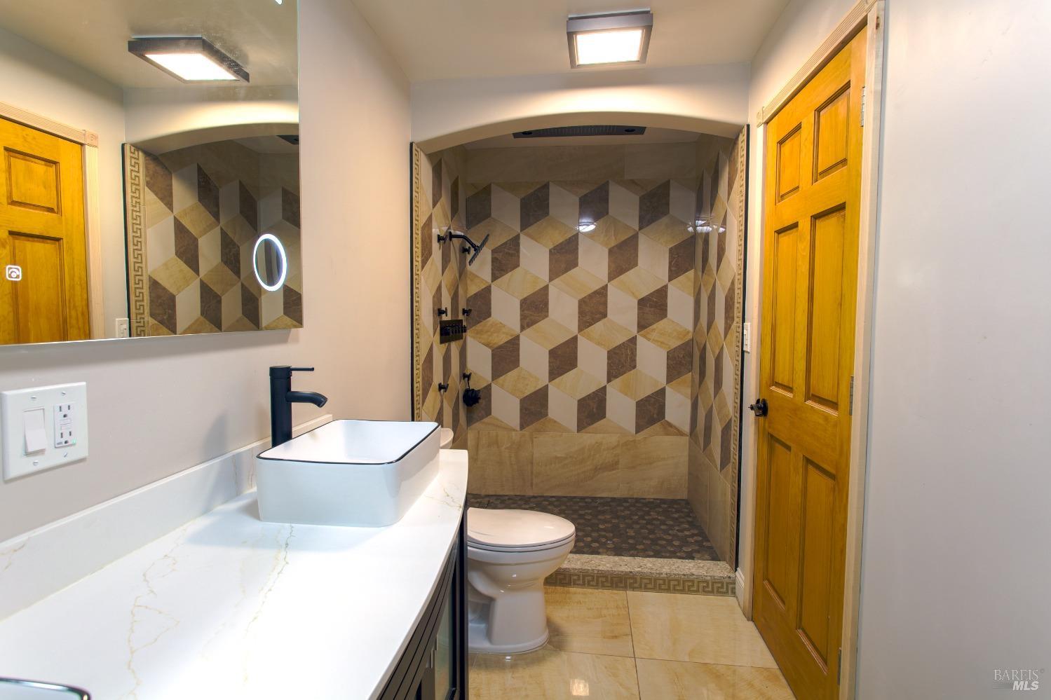 Detail Gallery Image 11 of 22 For 205 Laws Ave, Ukiah,  CA 95482 - 3 Beds | 2 Baths