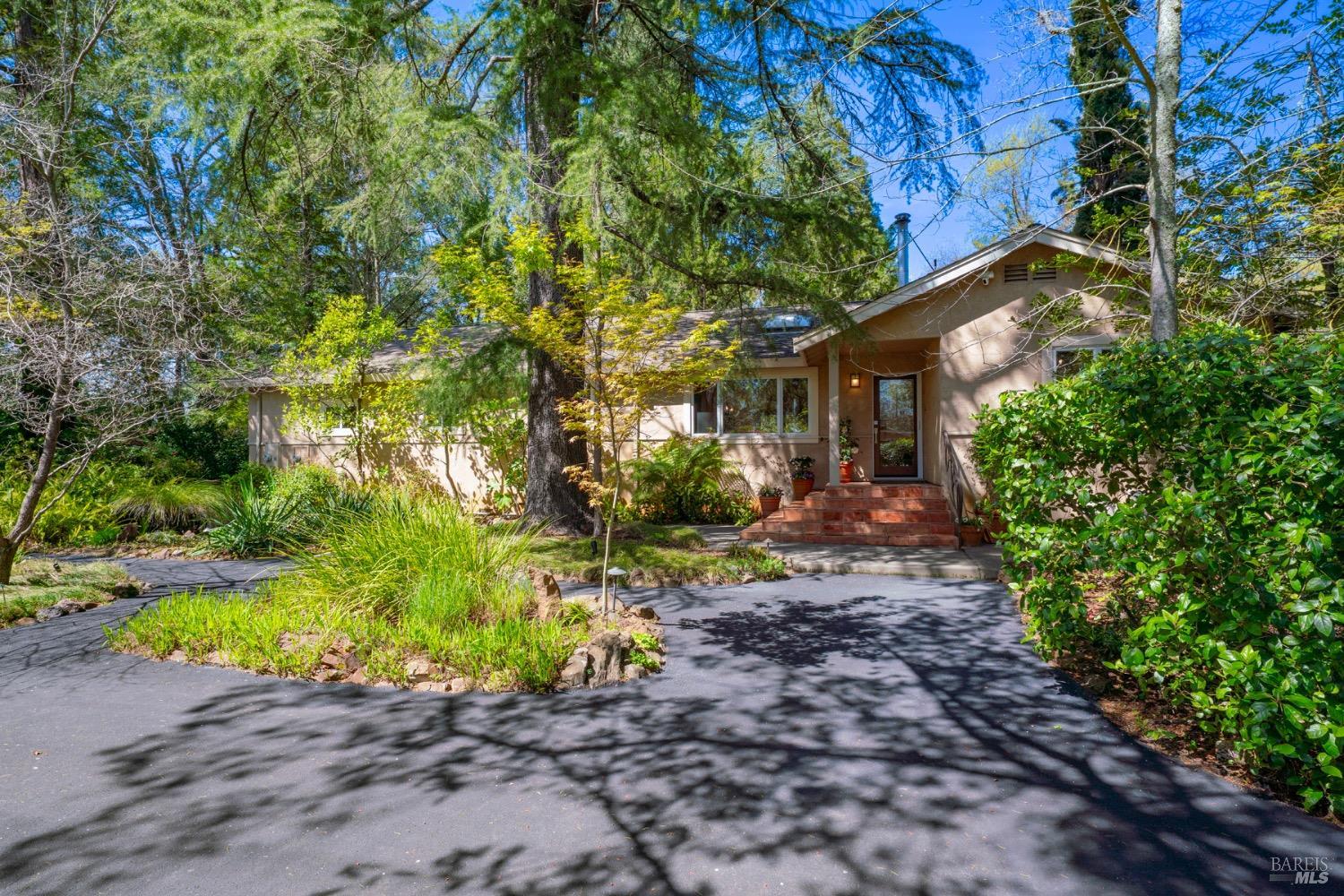 Detail Gallery Image 80 of 94 For 1006 Bale Ln, Calistoga,  CA 94515 - 5 Beds | 4 Baths
