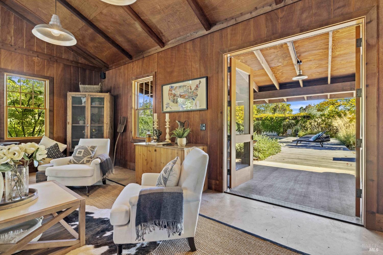 Detail Gallery Image 51 of 81 For 2551 Grant St, Calistoga,  CA 94515 - 6 Beds | 4/2 Baths