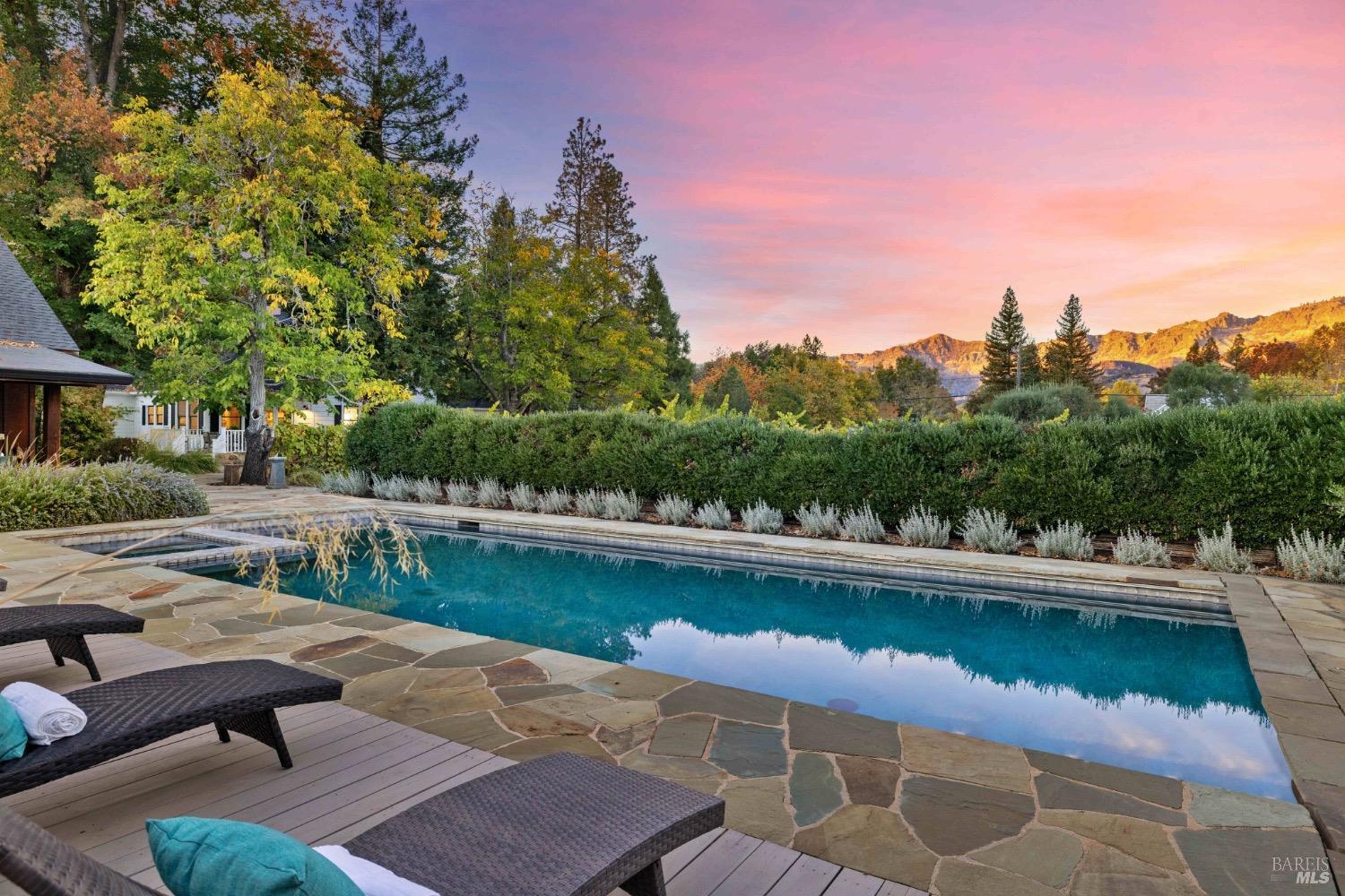 Detail Gallery Image 55 of 81 For 2551 Grant St, Calistoga,  CA 94515 - 6 Beds | 4/2 Baths