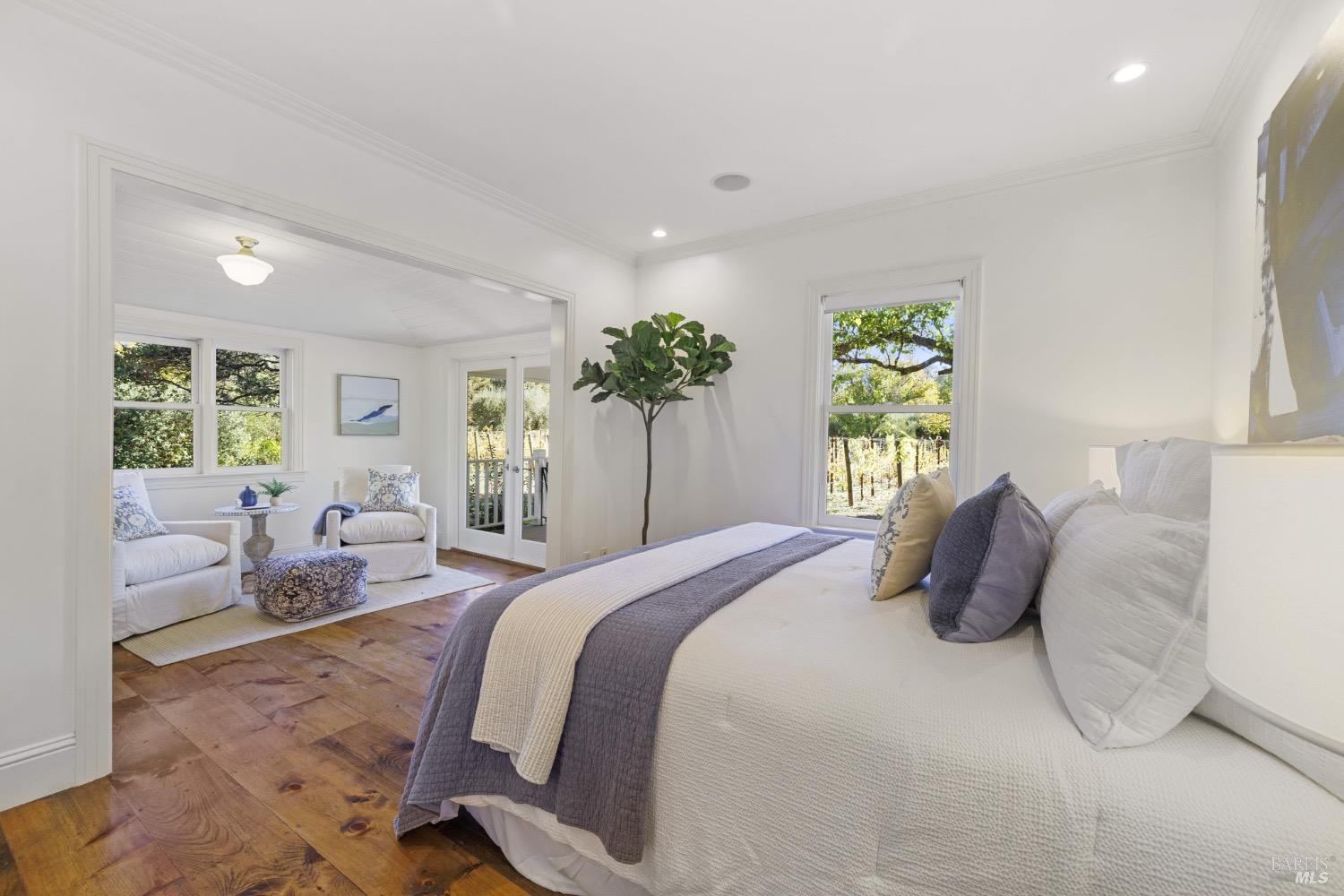 Detail Gallery Image 16 of 81 For 2551 Grant St, Calistoga,  CA 94515 - 6 Beds | 4/2 Baths