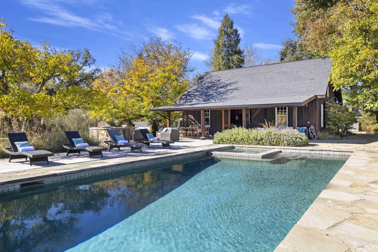 Detail Gallery Image 57 of 81 For 2551 Grant St, Calistoga,  CA 94515 - 6 Beds | 4/2 Baths