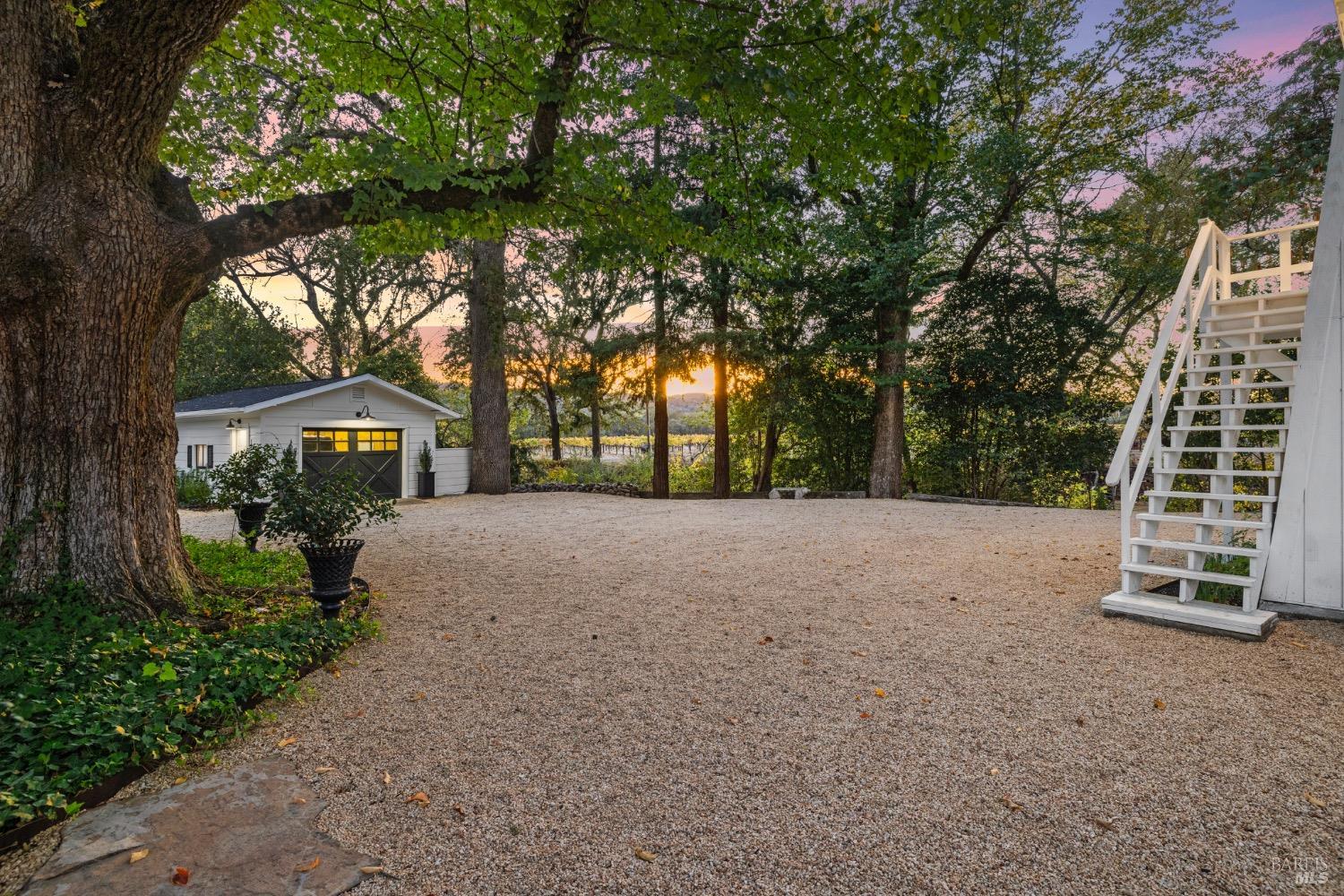 Detail Gallery Image 78 of 81 For 2551 Grant St, Calistoga,  CA 94515 - 6 Beds | 4/2 Baths