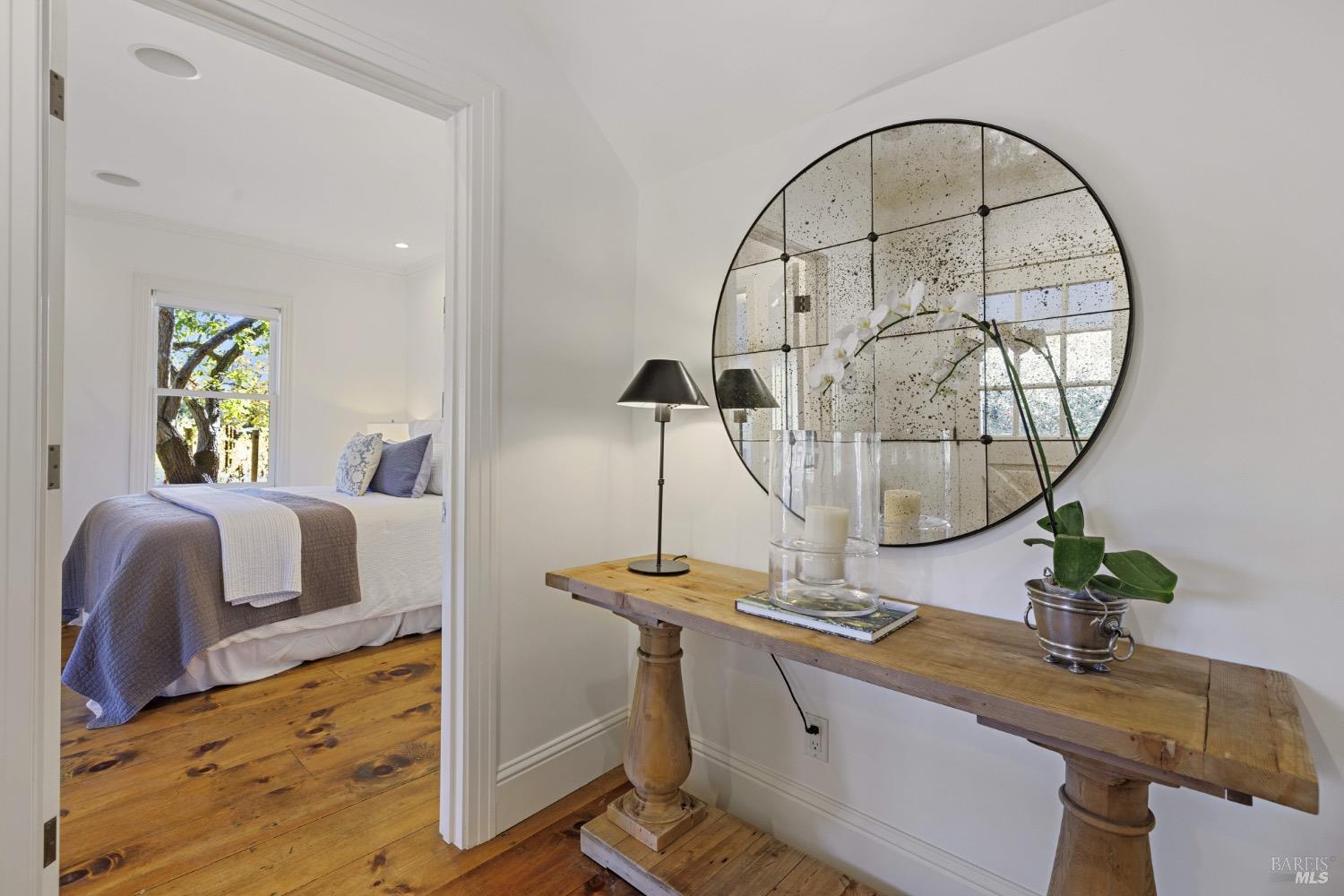 Detail Gallery Image 14 of 81 For 2551 Grant St, Calistoga,  CA 94515 - 6 Beds | 4/2 Baths
