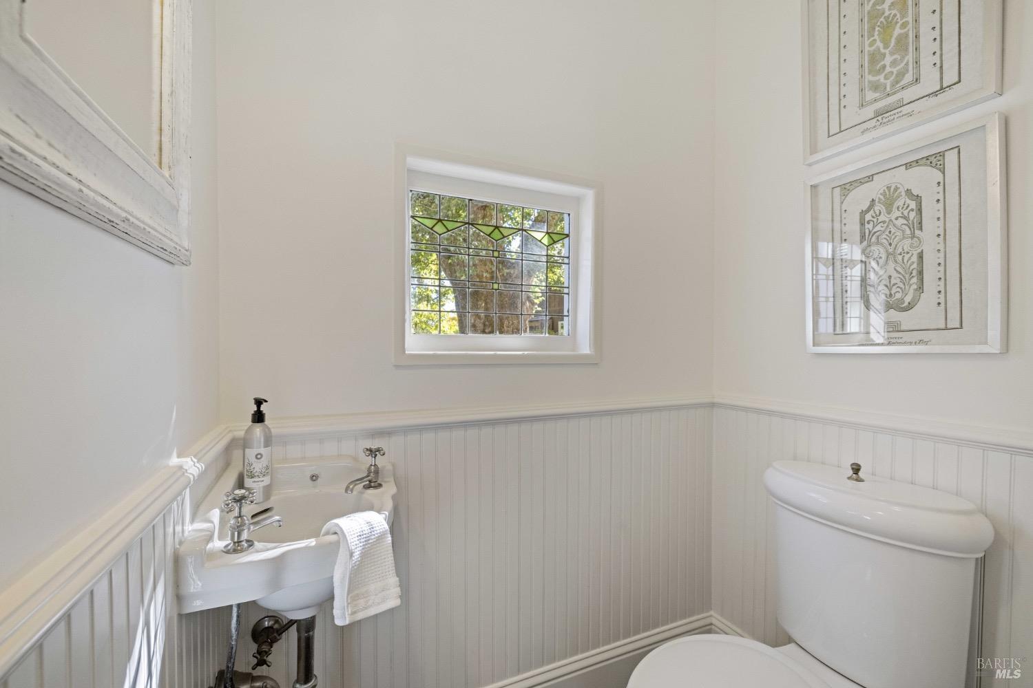 Detail Gallery Image 27 of 81 For 2551 Grant St, Calistoga,  CA 94515 - 6 Beds | 4/2 Baths