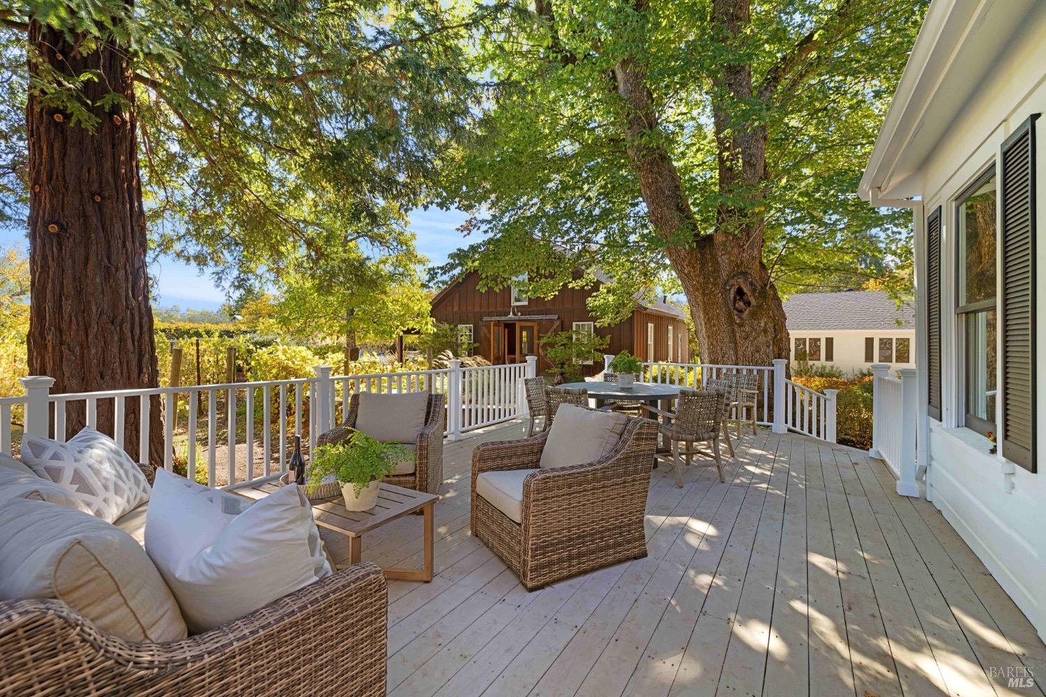 Detail Gallery Image 42 of 81 For 2551 Grant St, Calistoga,  CA 94515 - 6 Beds | 4/2 Baths
