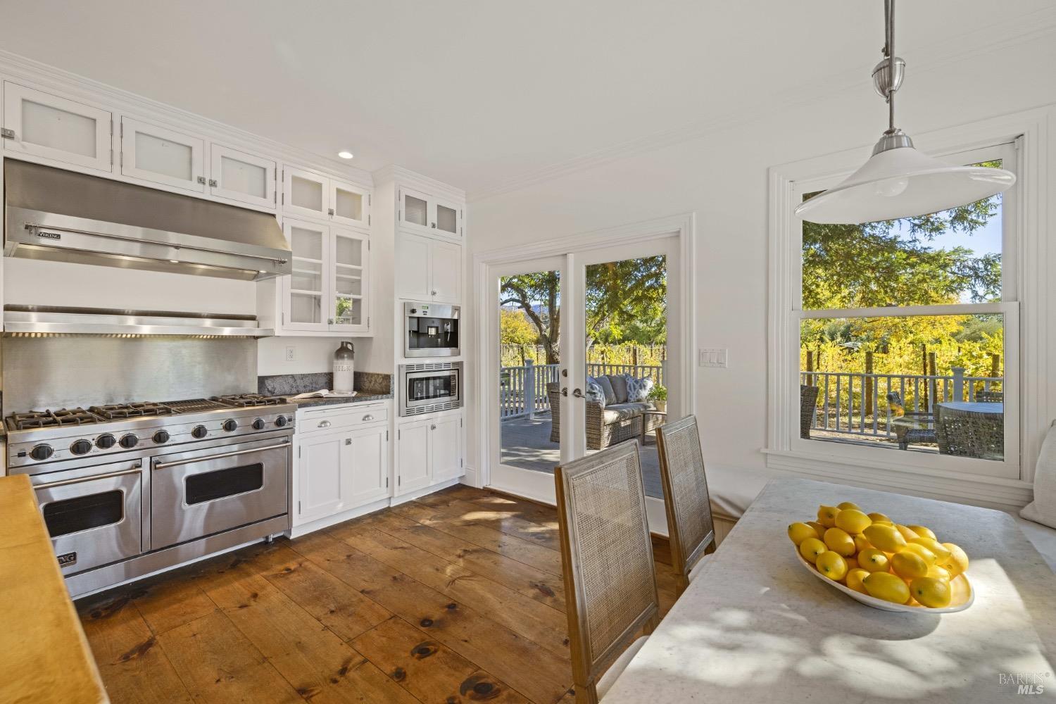 Detail Gallery Image 31 of 81 For 2551 Grant St, Calistoga,  CA 94515 - 6 Beds | 4/2 Baths