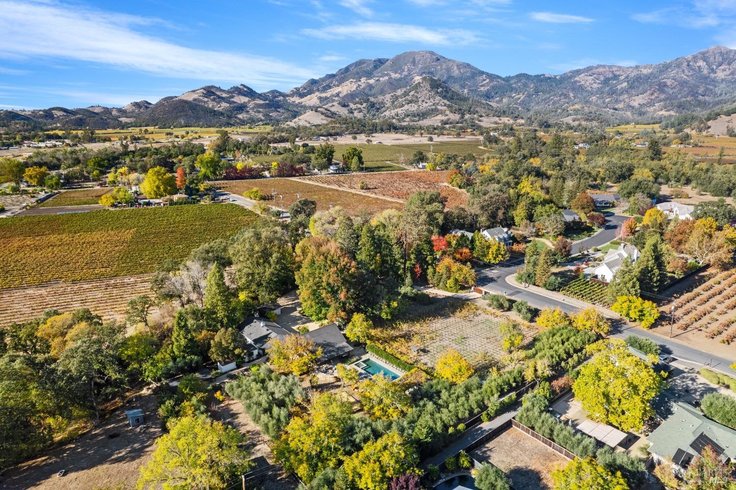 Detail Gallery Image 80 of 81 For 2551 Grant St, Calistoga,  CA 94515 - 6 Beds | 4/2 Baths