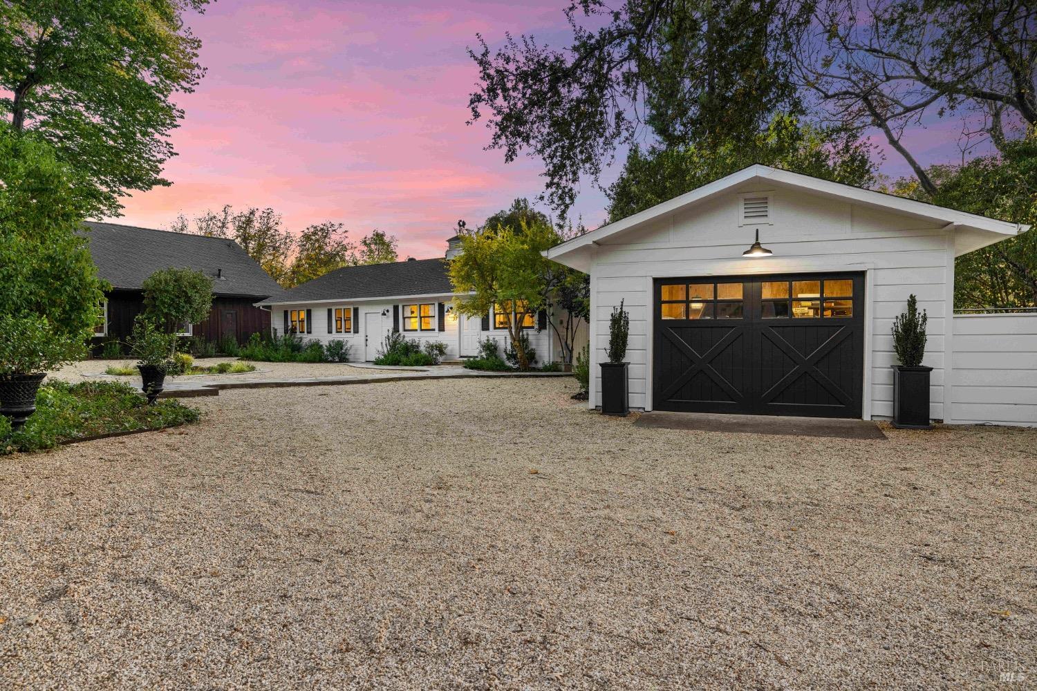 Detail Gallery Image 77 of 81 For 2551 Grant St, Calistoga,  CA 94515 - 6 Beds | 4/2 Baths