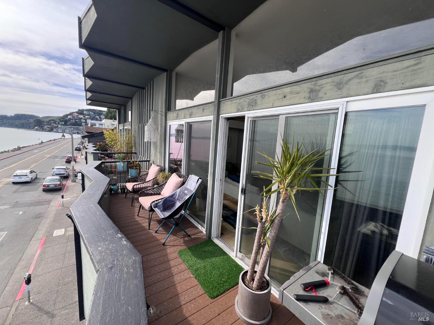 Detail Gallery Image 7 of 13 For 545 Bridgeway St, Sausalito,  CA 94965 - – Beds | – Baths